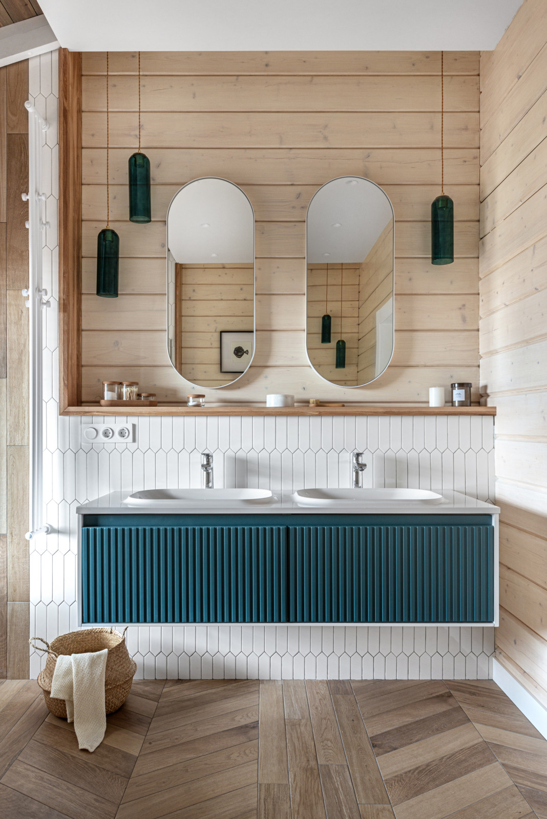 Загородный дом в оттенках моря и солнца