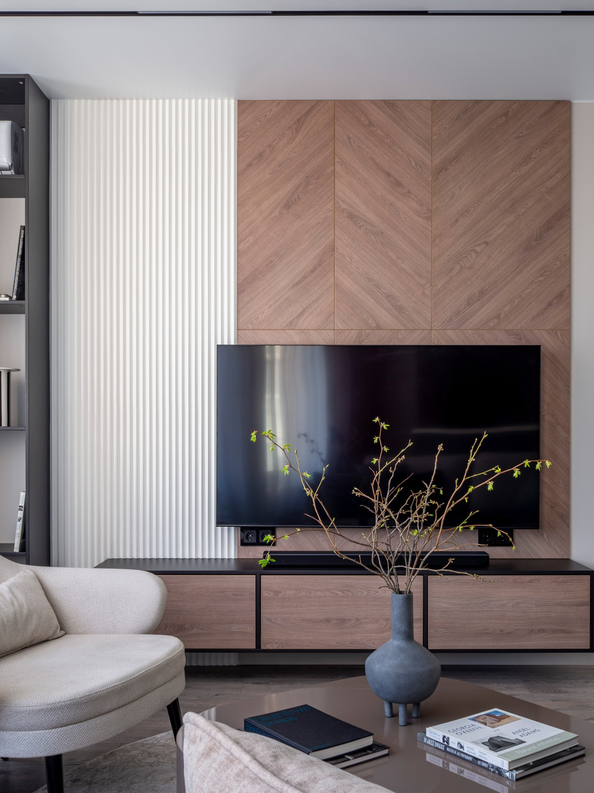 Серо-бежевый минимализм в ЖК Пушкин