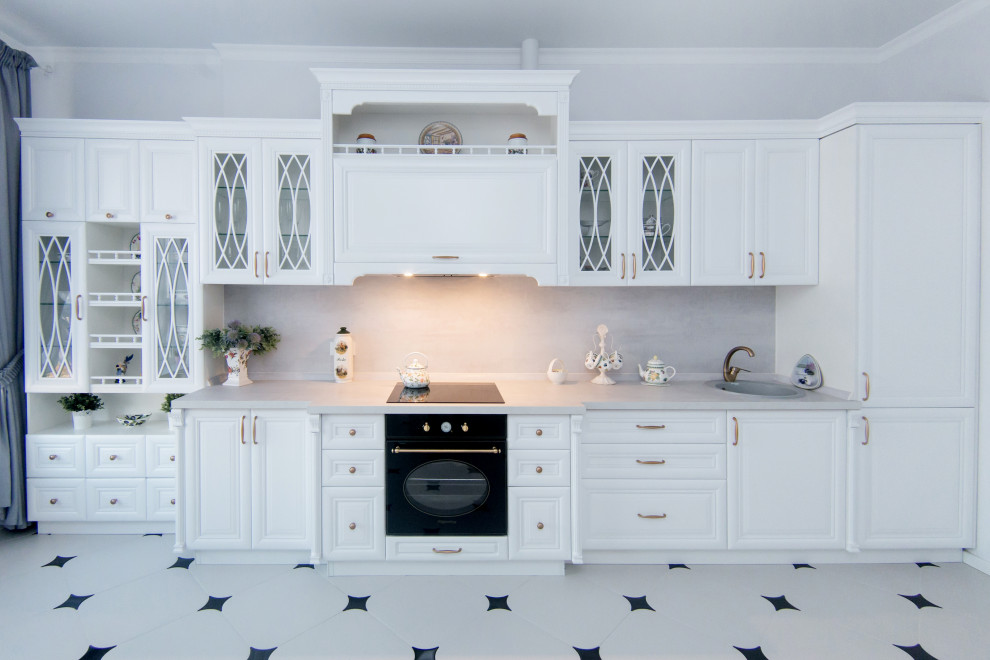 Классическая кухня из массива бука