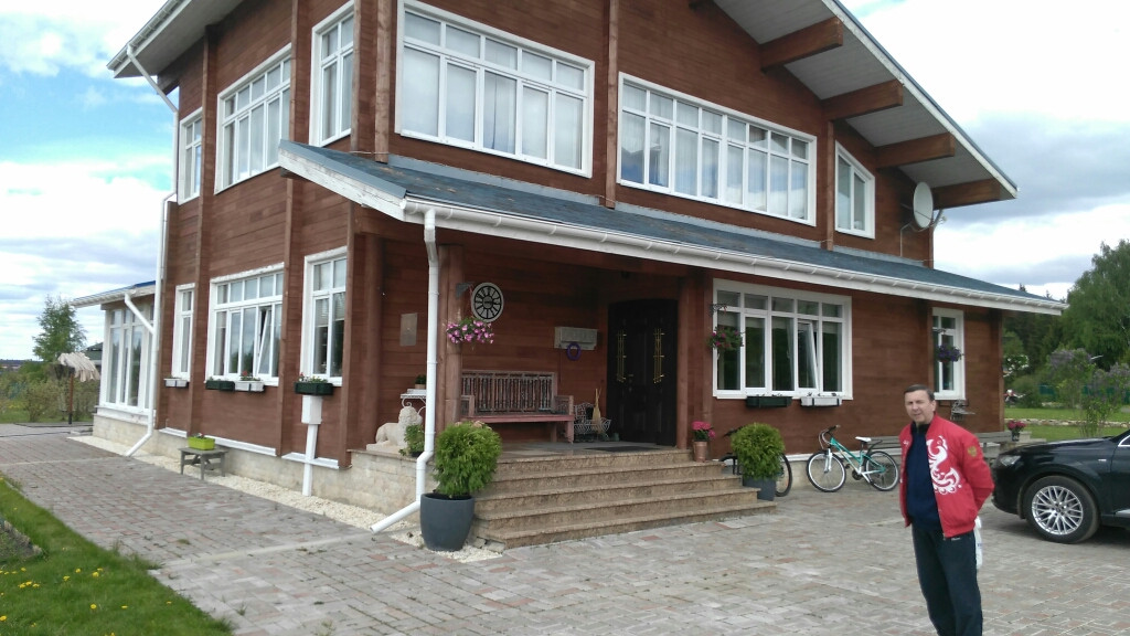 Обложка проекта: Фасады дома под Можайском до и после