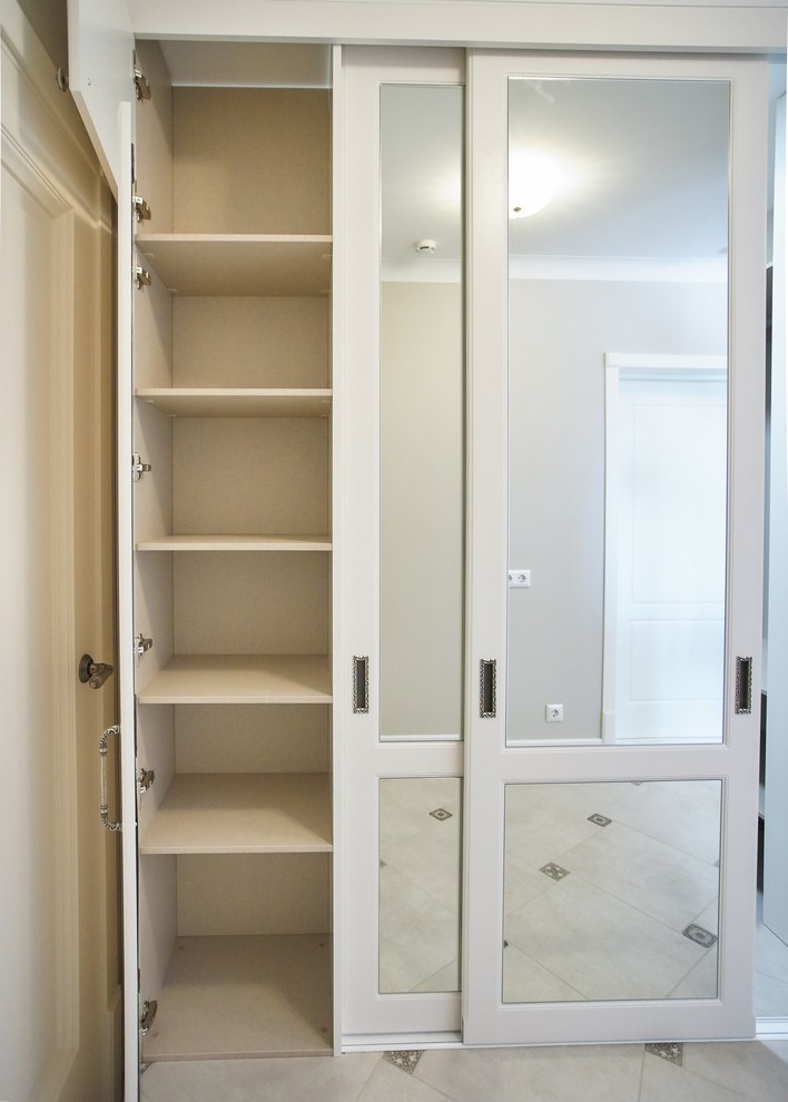 Раздвижные двери-купе raumplus для гардеробной