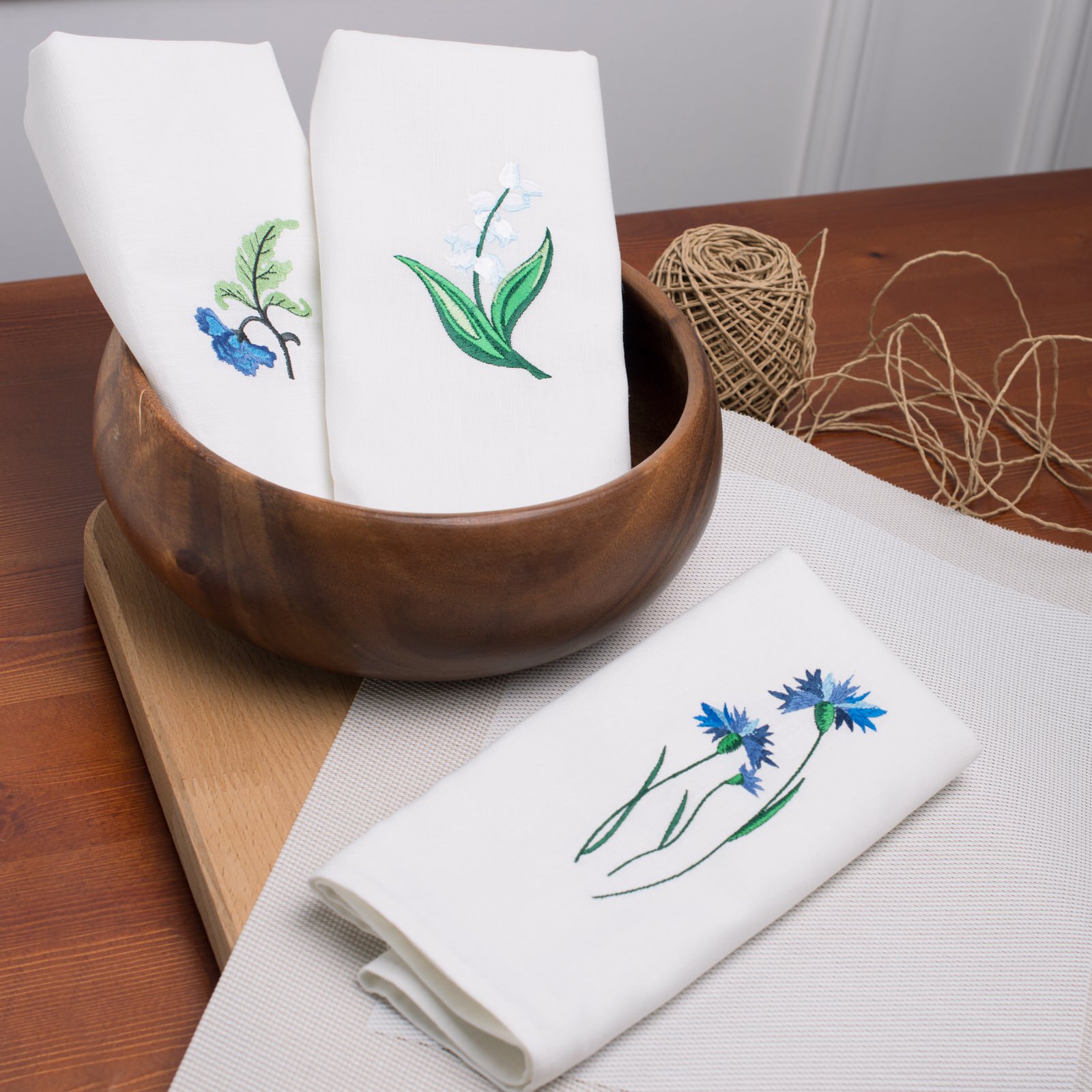 Вышивка на кухонных полотенцах