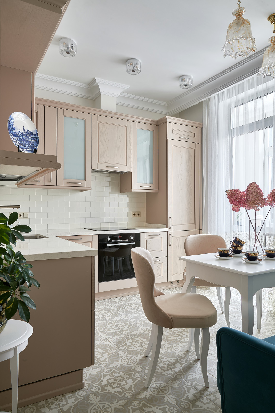 Квартира - "зефирка" для супружеской пары