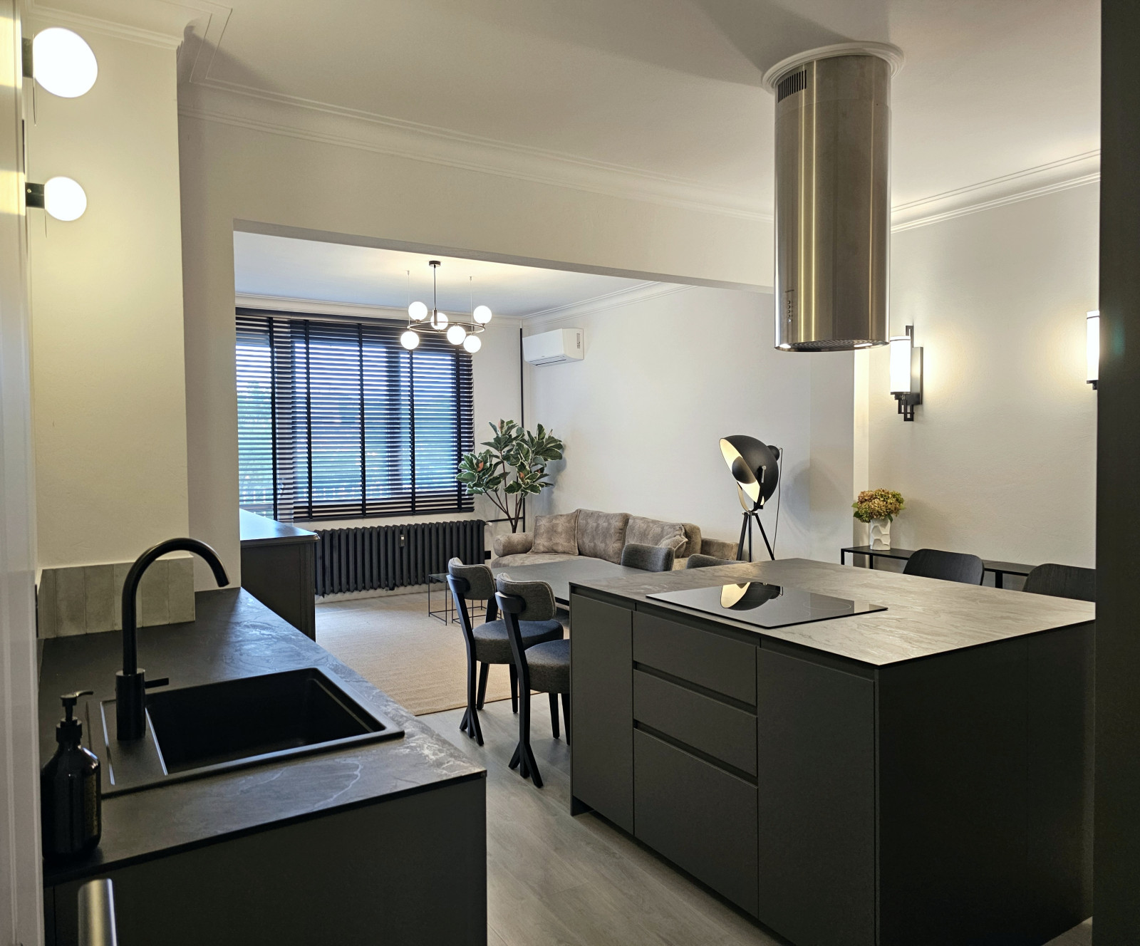 Kairis.Черно-белое кино