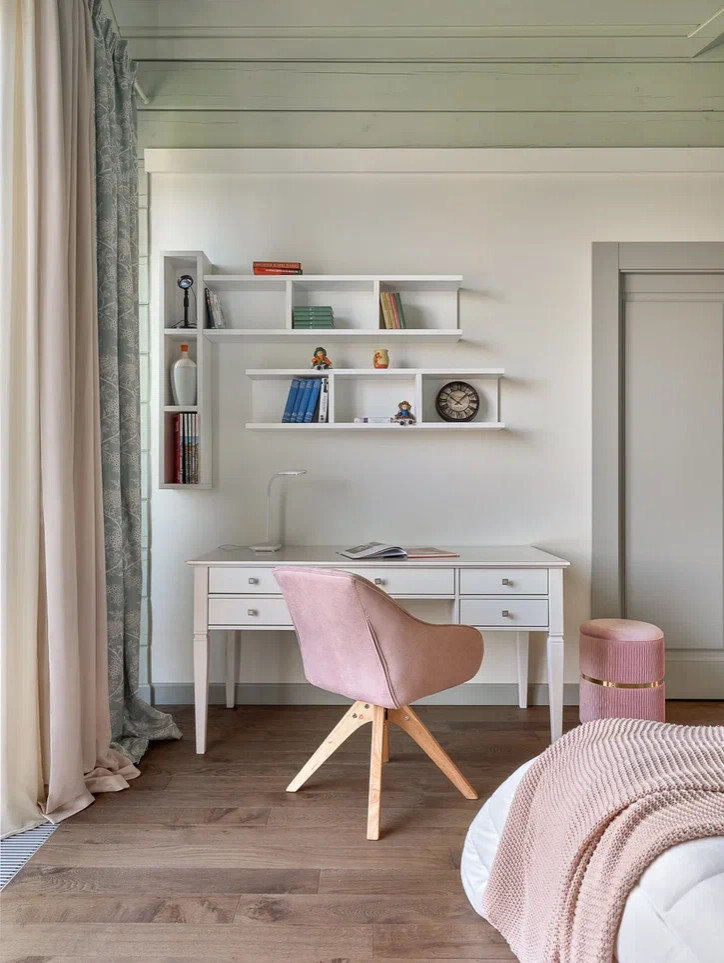 Дом из клееного бруса в стиле шале