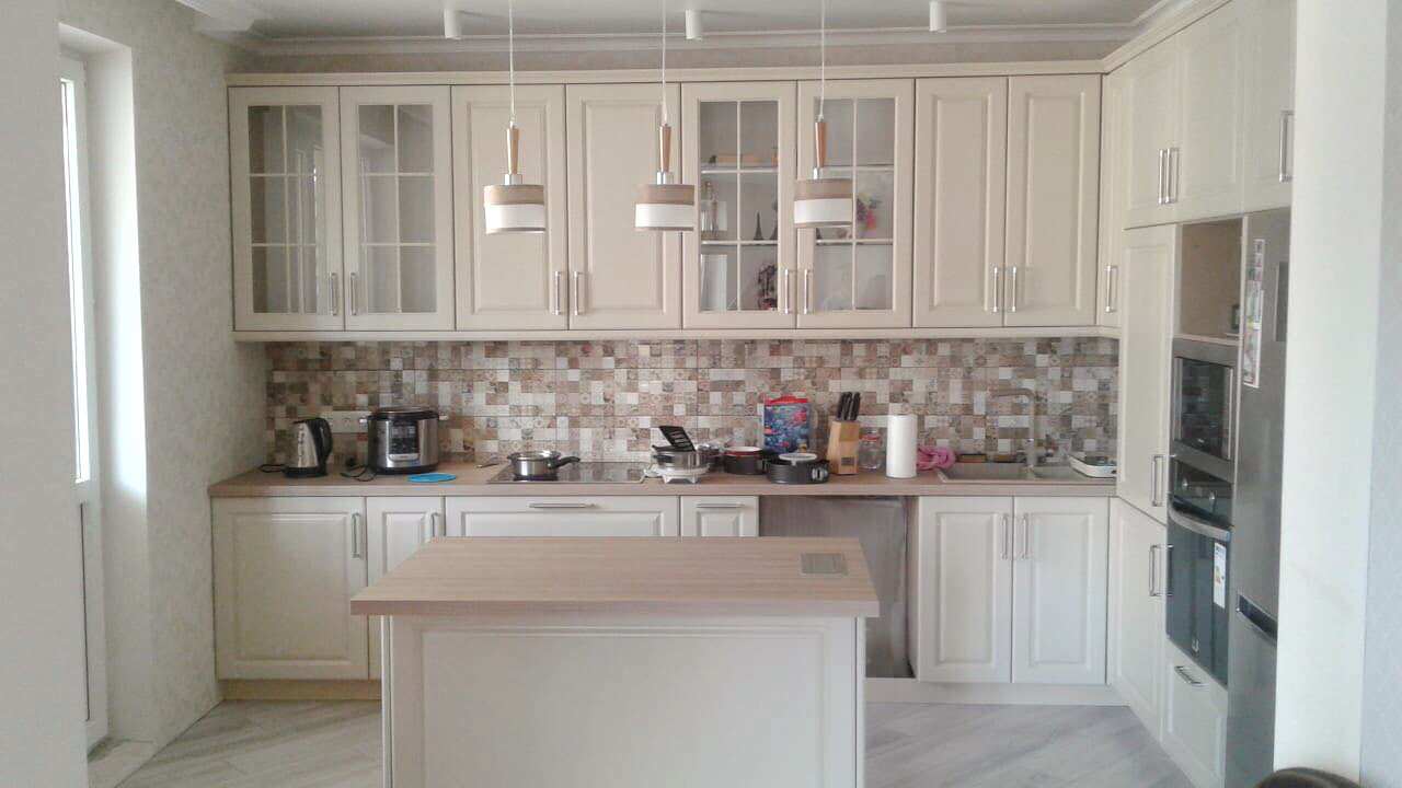 Кухня в стиле современная классика, ЖК Победа, г. Казань