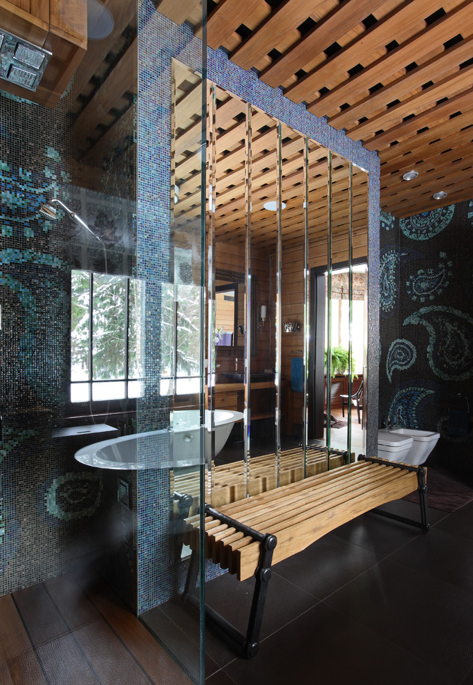 Красной Линией