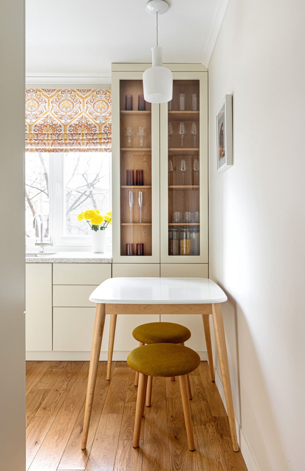 Квартира 38 кв м в старом фонде (Москва)