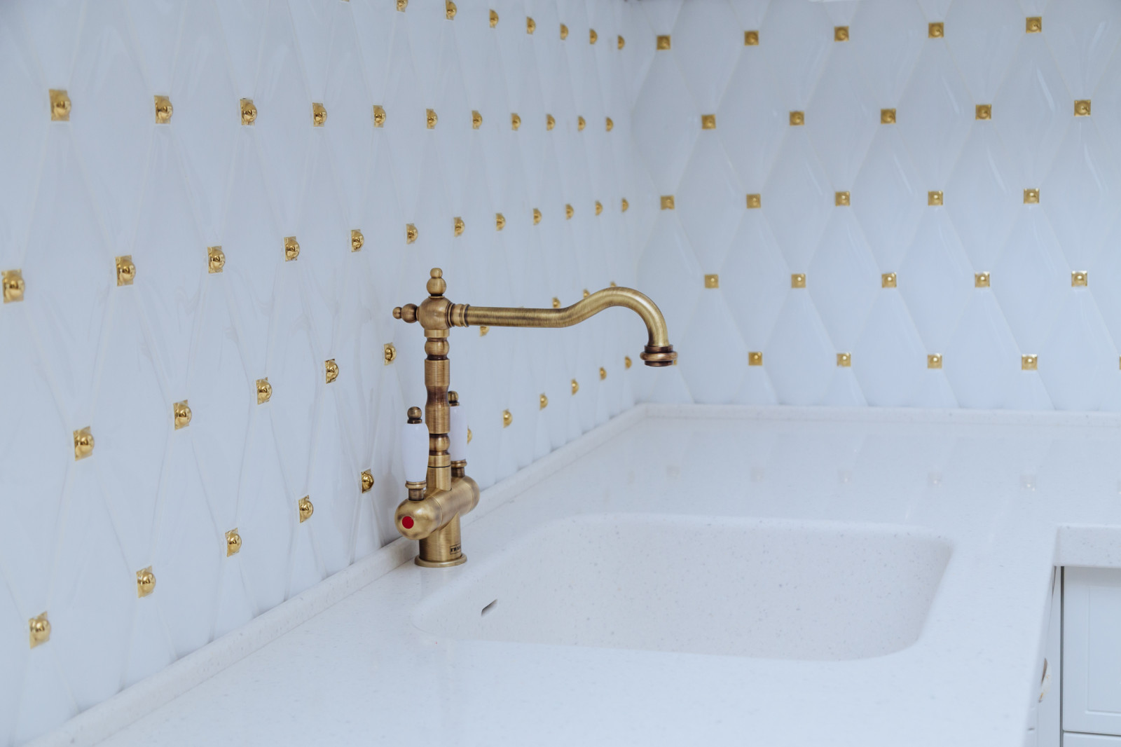 Классическая кухня №4