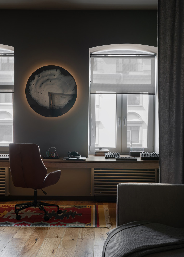 Обложка проекта: Мытнинская