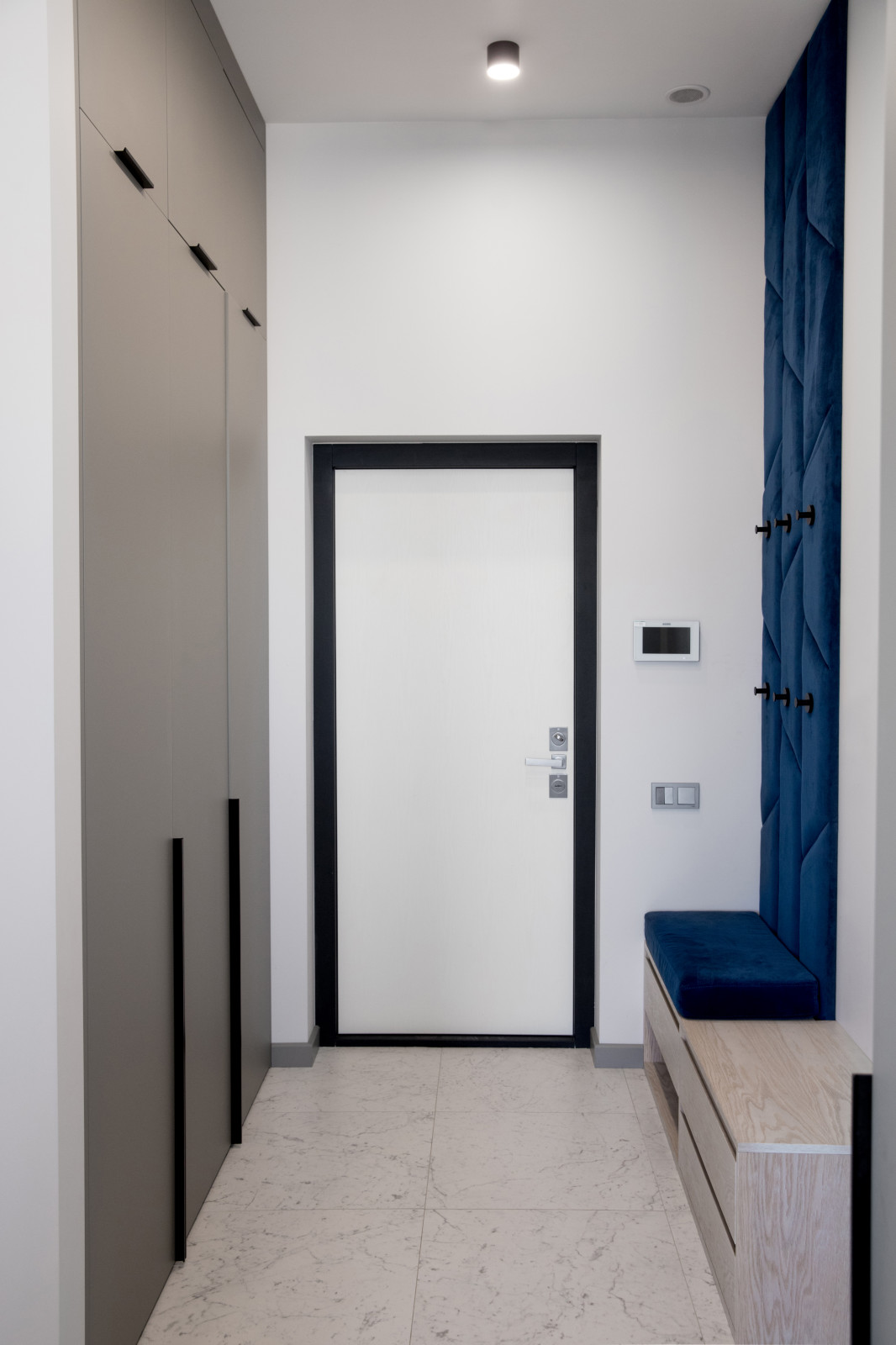 Небесно синий в ЖК Новочеремушкинская 17