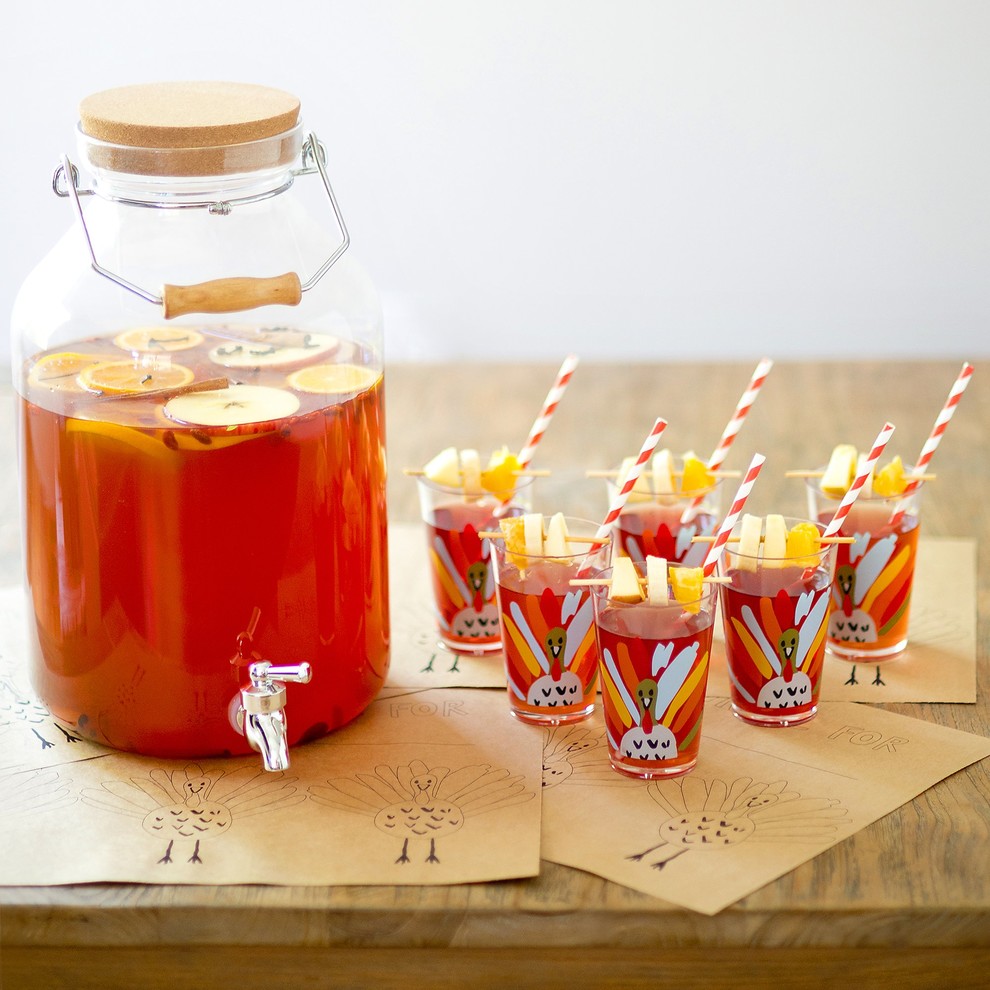 Обложка проекта: Посуда для лета и праздников