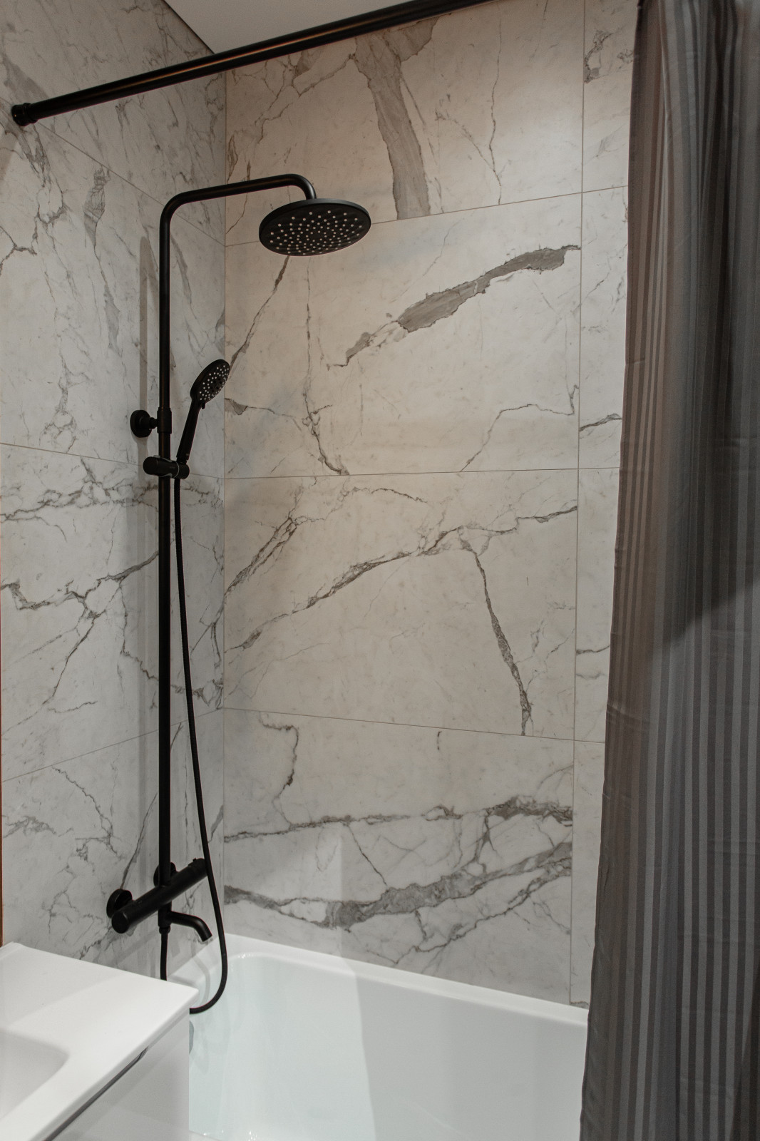 Neva-Neva Реализация