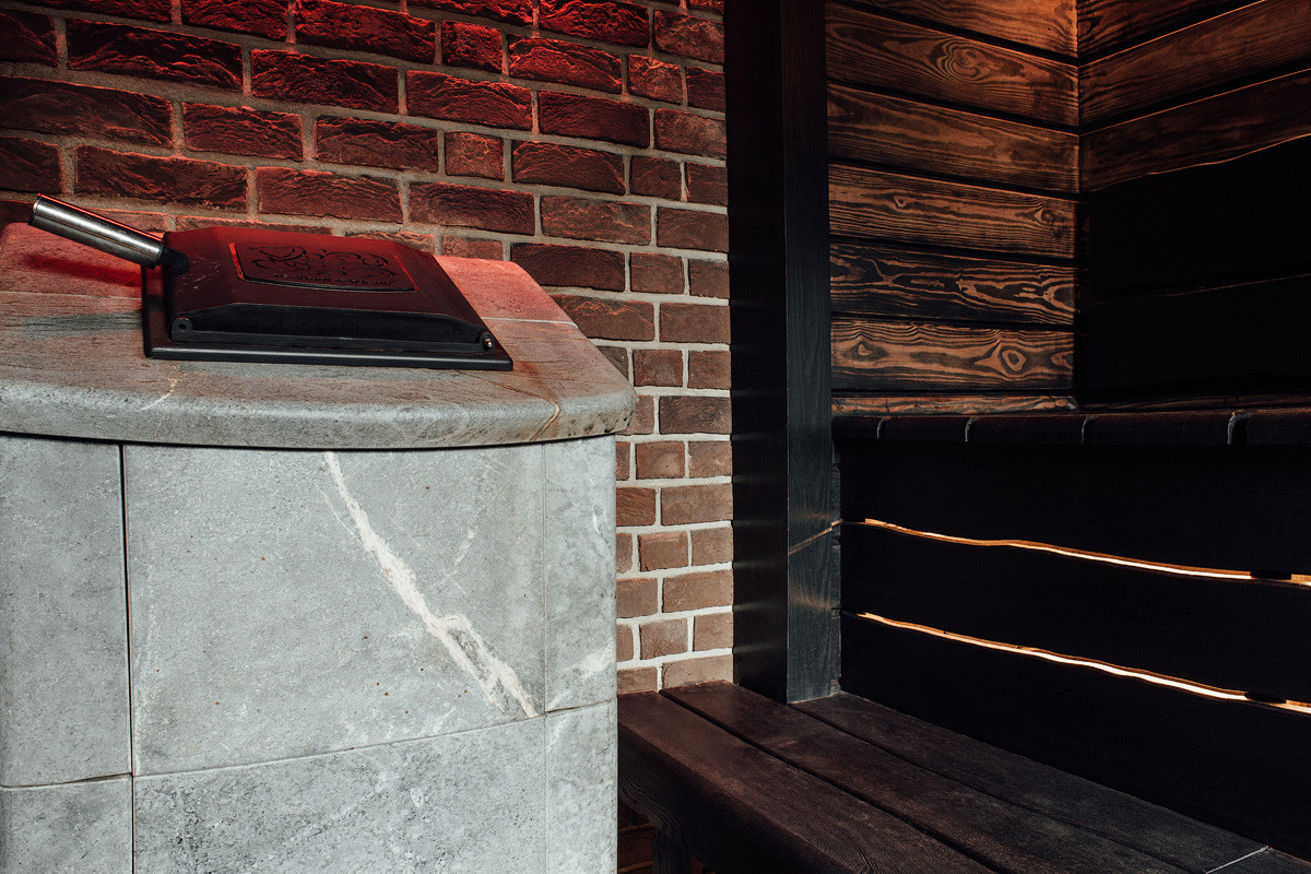 Печь с закрытыми камнями.