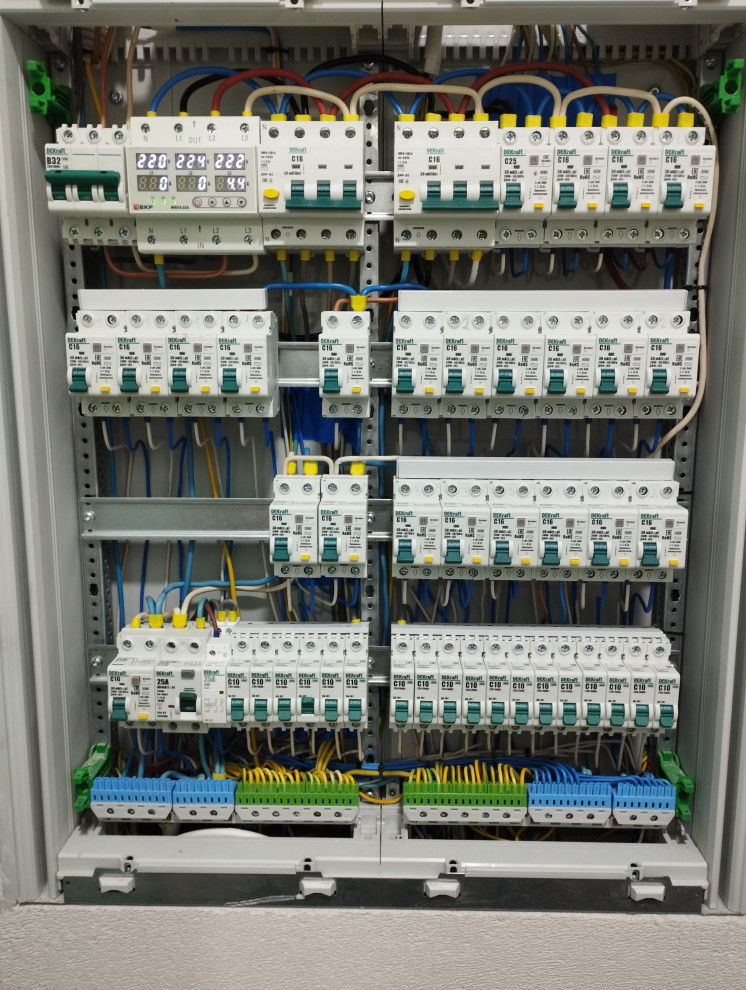 Обложка проекта: отделка квартир