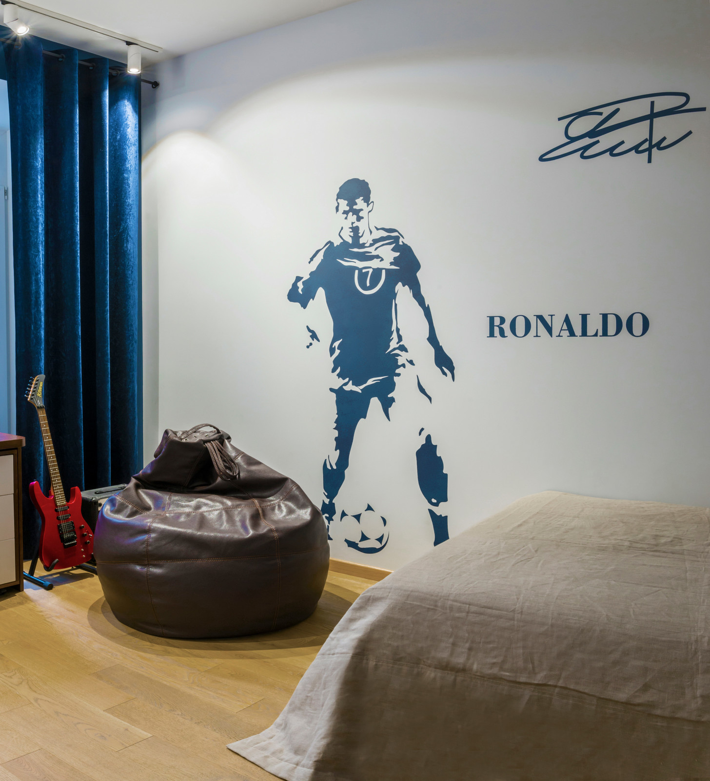 Традиции и современность