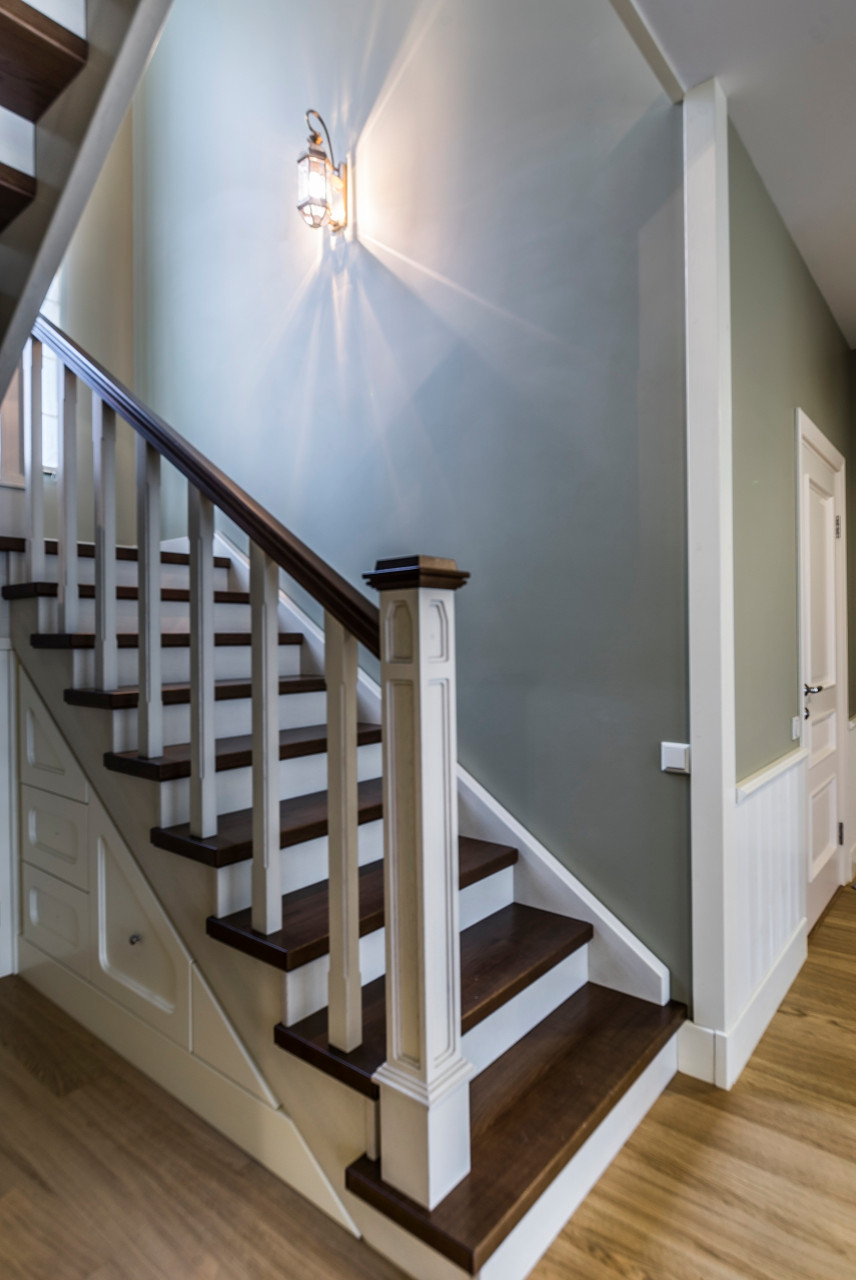 Обложка альбома: лестницы