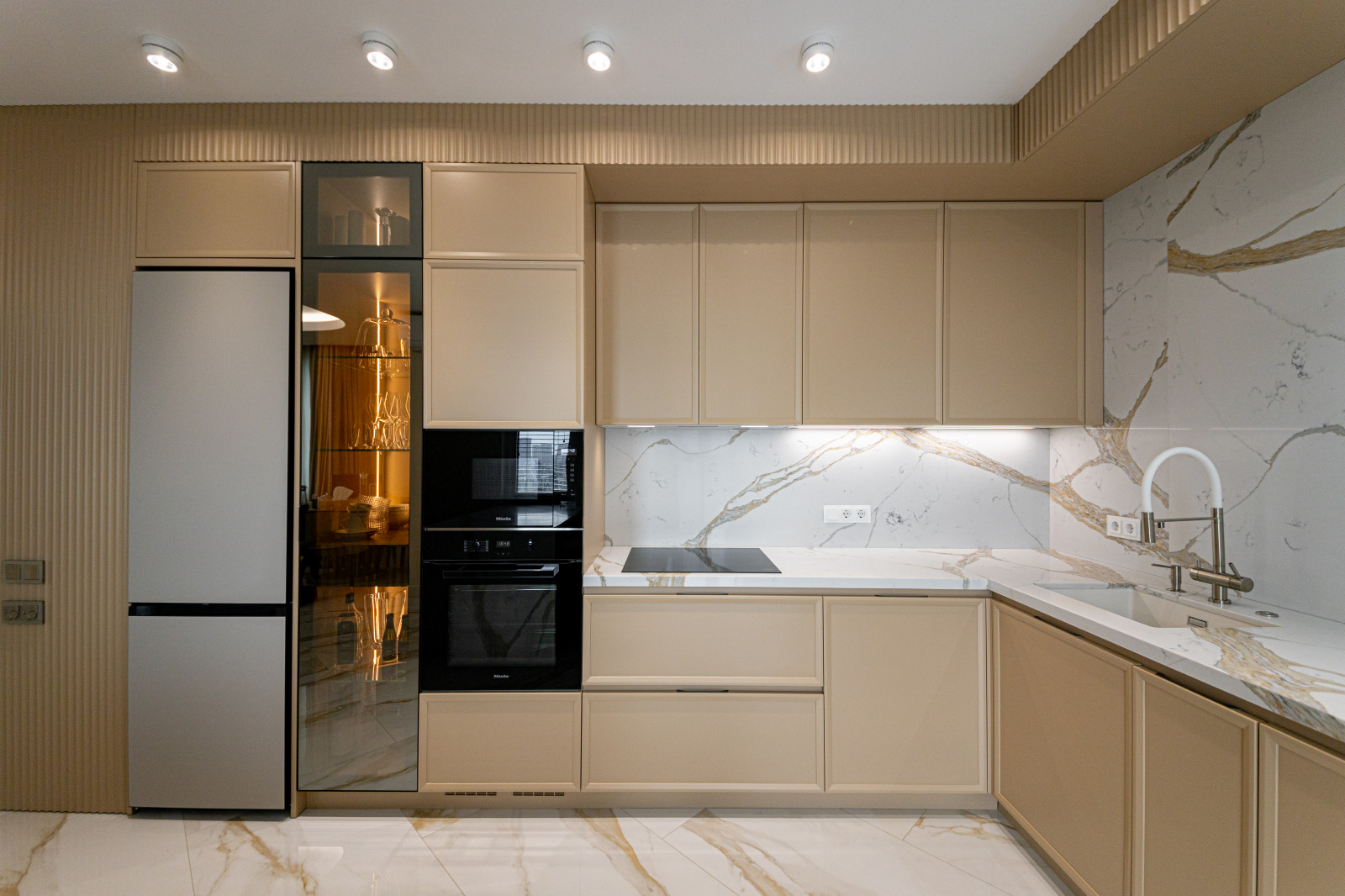 Обложка проекта: Итальянская кухня Castagna Cucine Deco