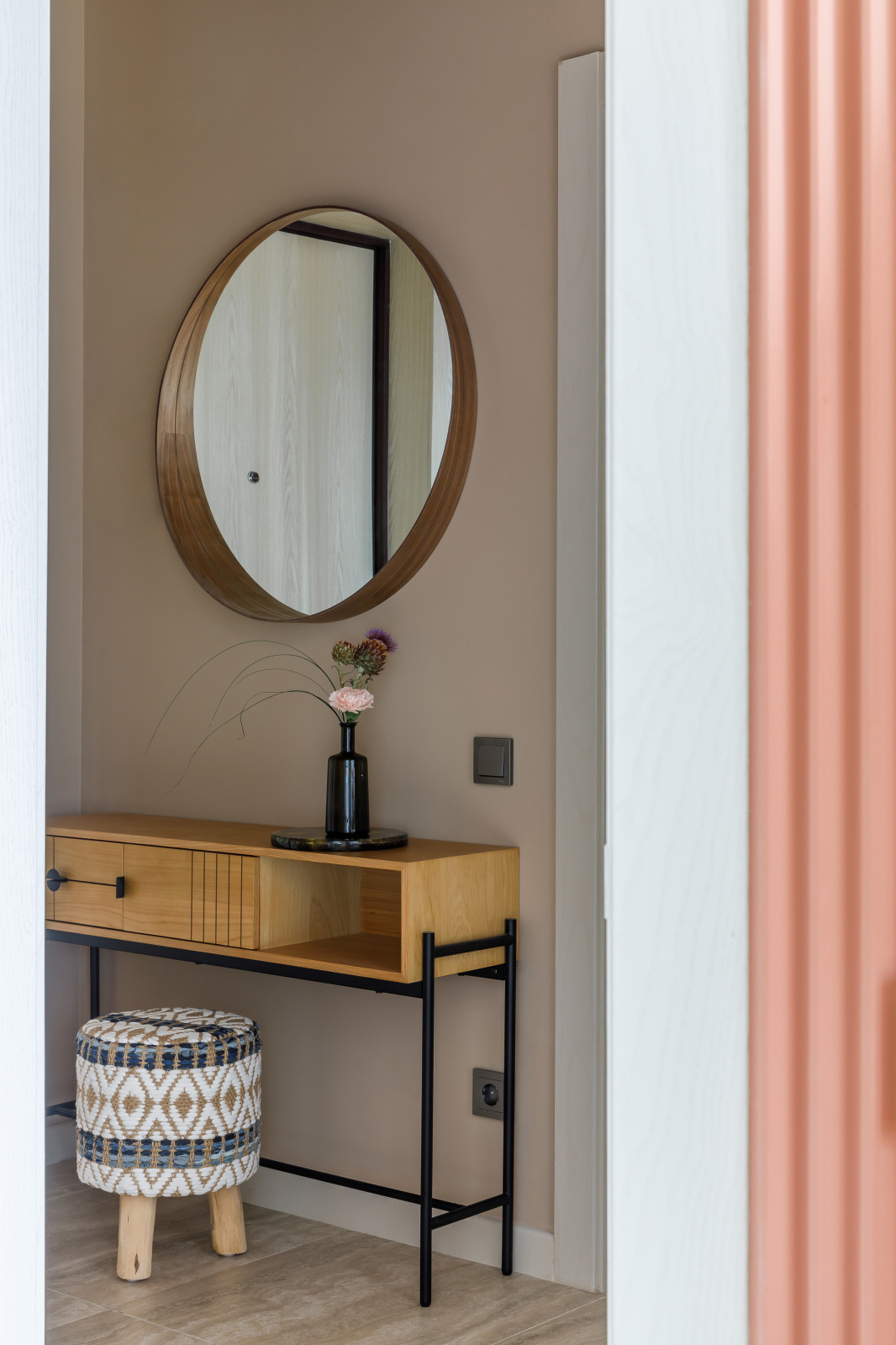 Яркая квартира у Ботанического сада