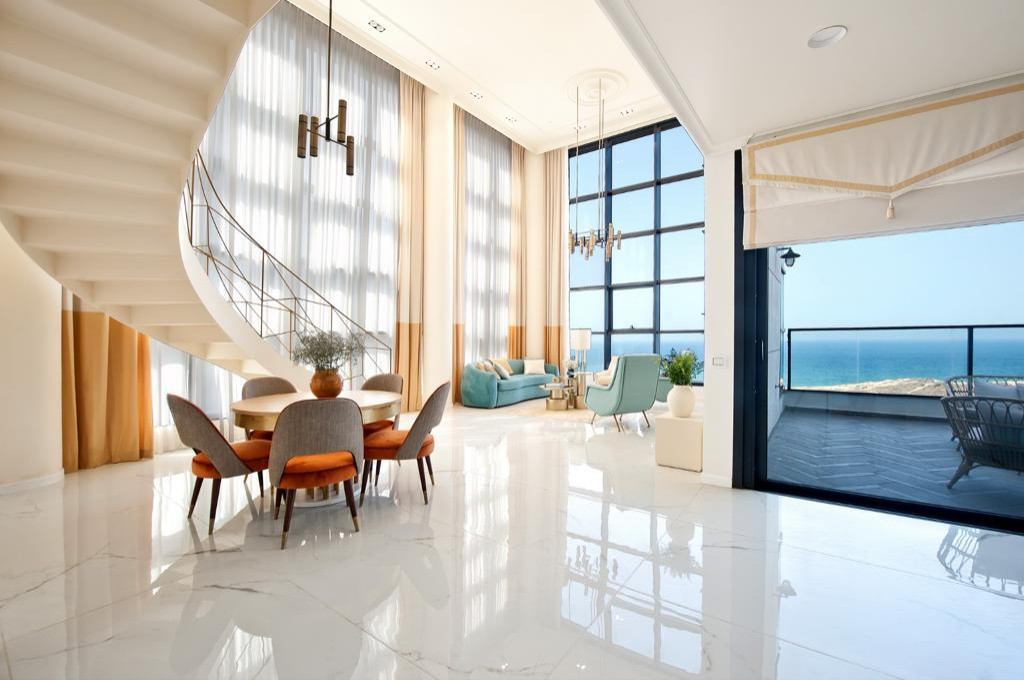 Двухуровневая квартира в Нетании