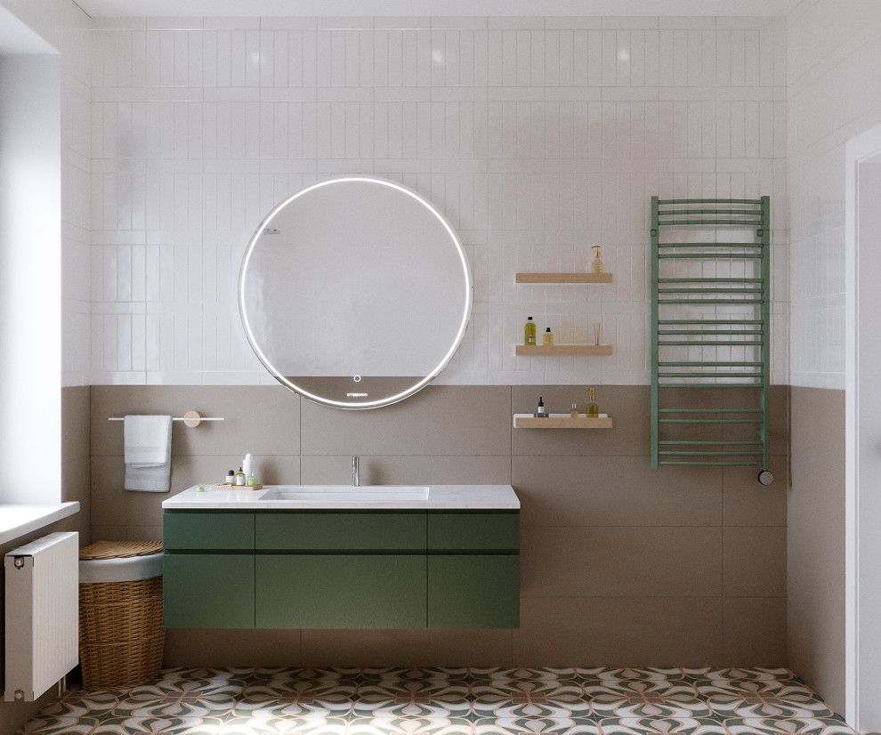 Современный интерьер дома с акцентами лестного цвета