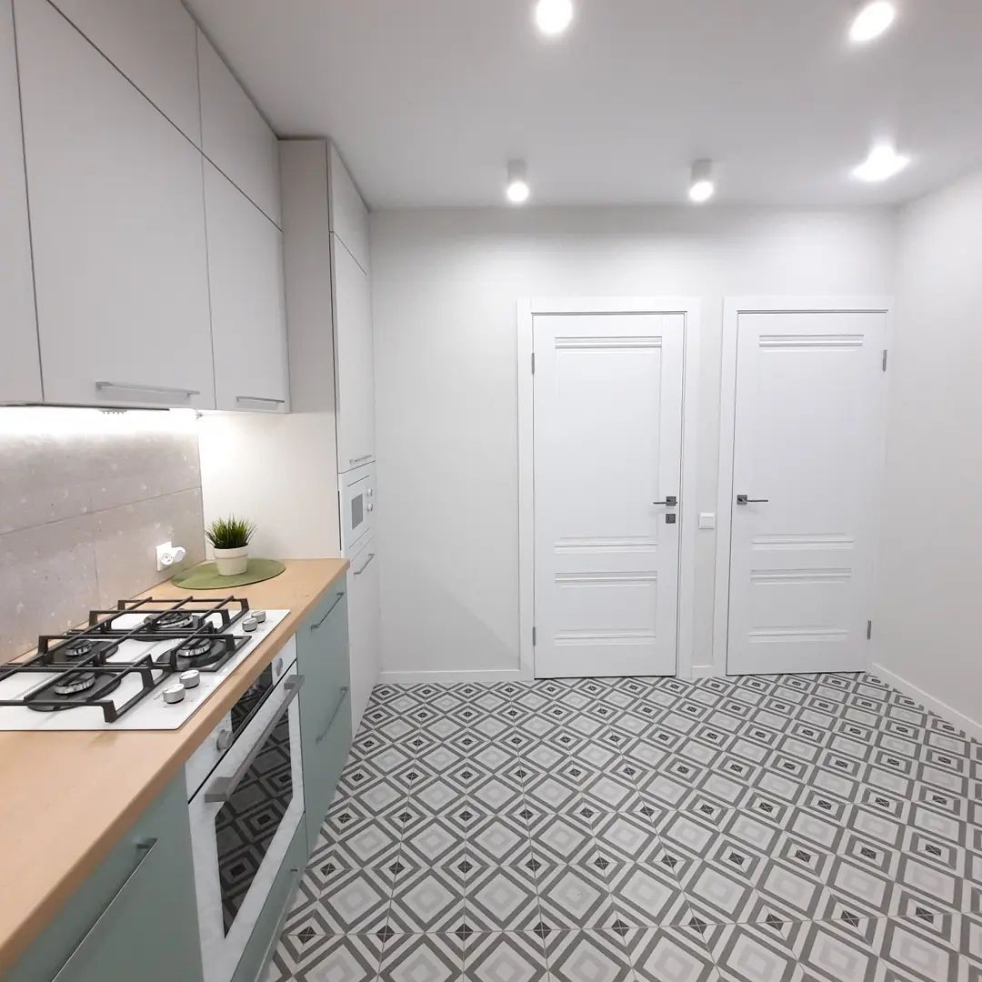 Реализованный дизайн-проект кухни на ул.Земельная