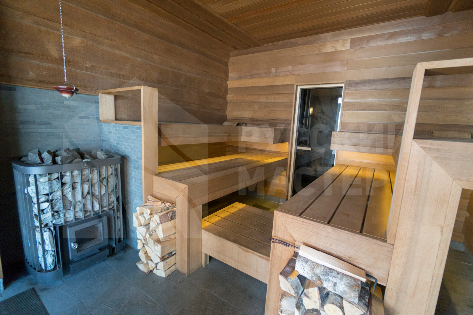 Одноэтажный дом в современном стиле с уютной сауной