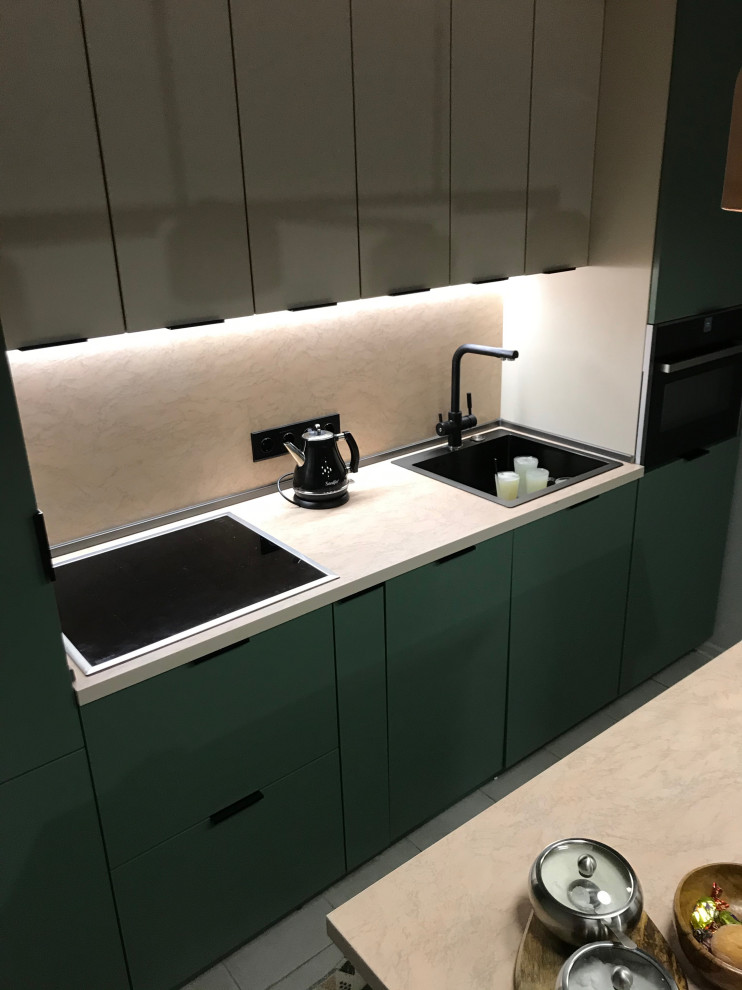 Прямая кухня с островом (ЖК Mещерский лес)