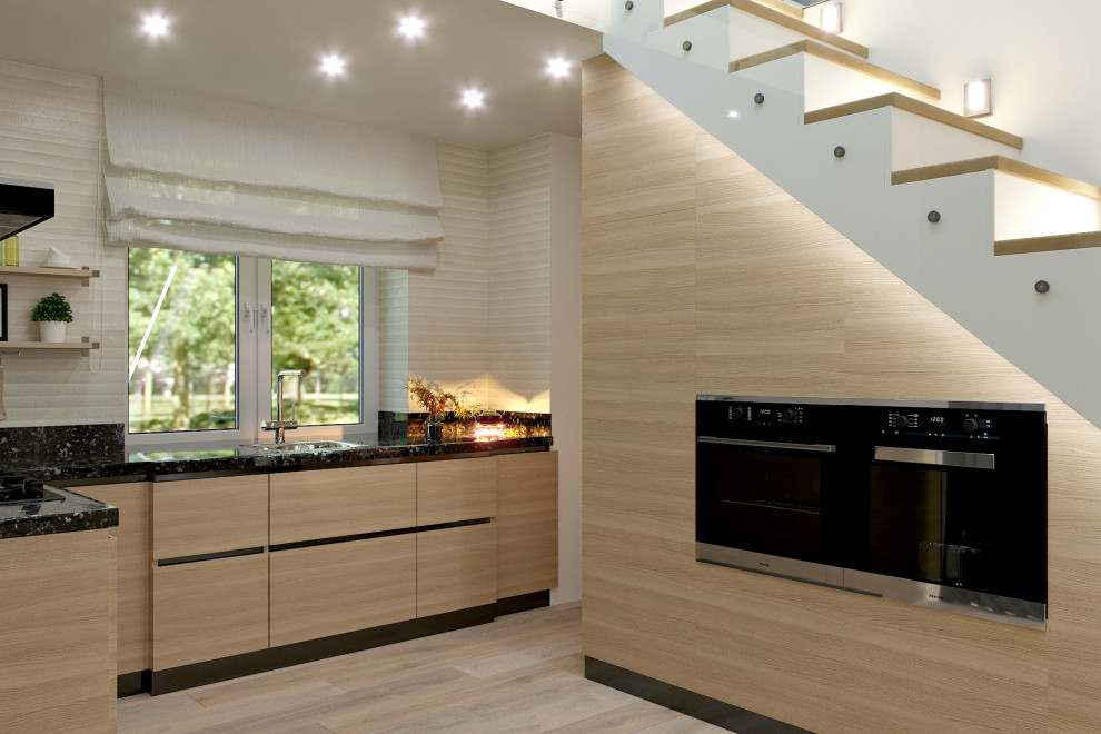 ДОМ СО ВТОРЫМ СВЕТОМ