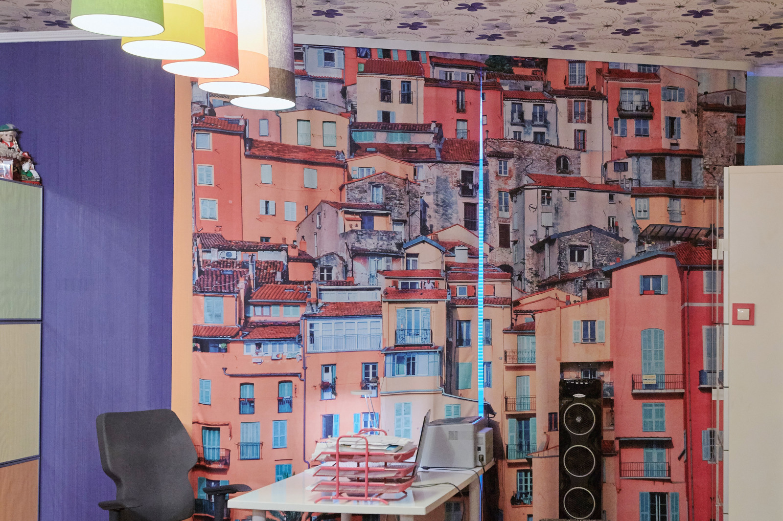 Яркая квартира