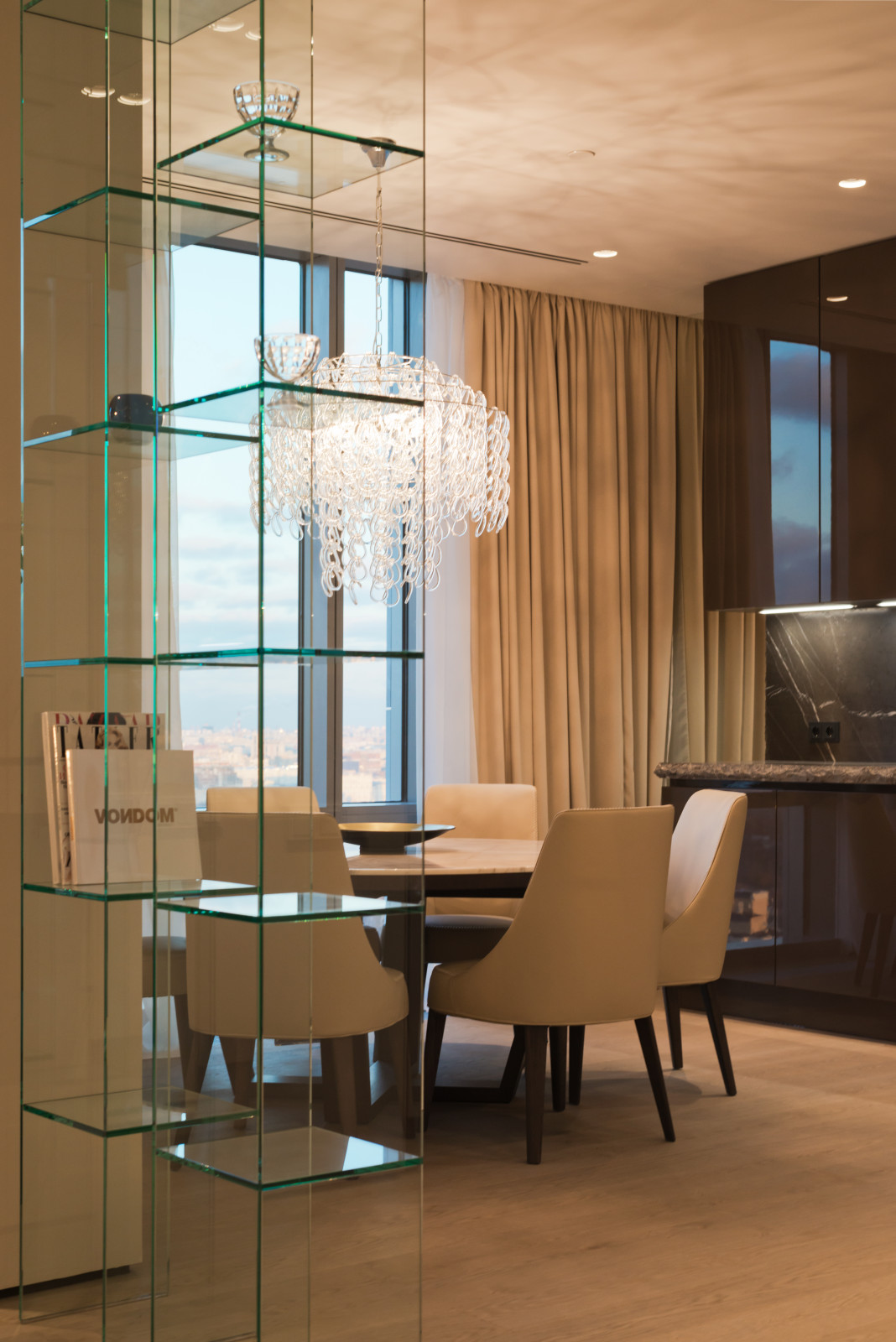 ИНТЕРЬЕР КВАРТИРЫ НА МОСФИЛЬМОВСКОЙ