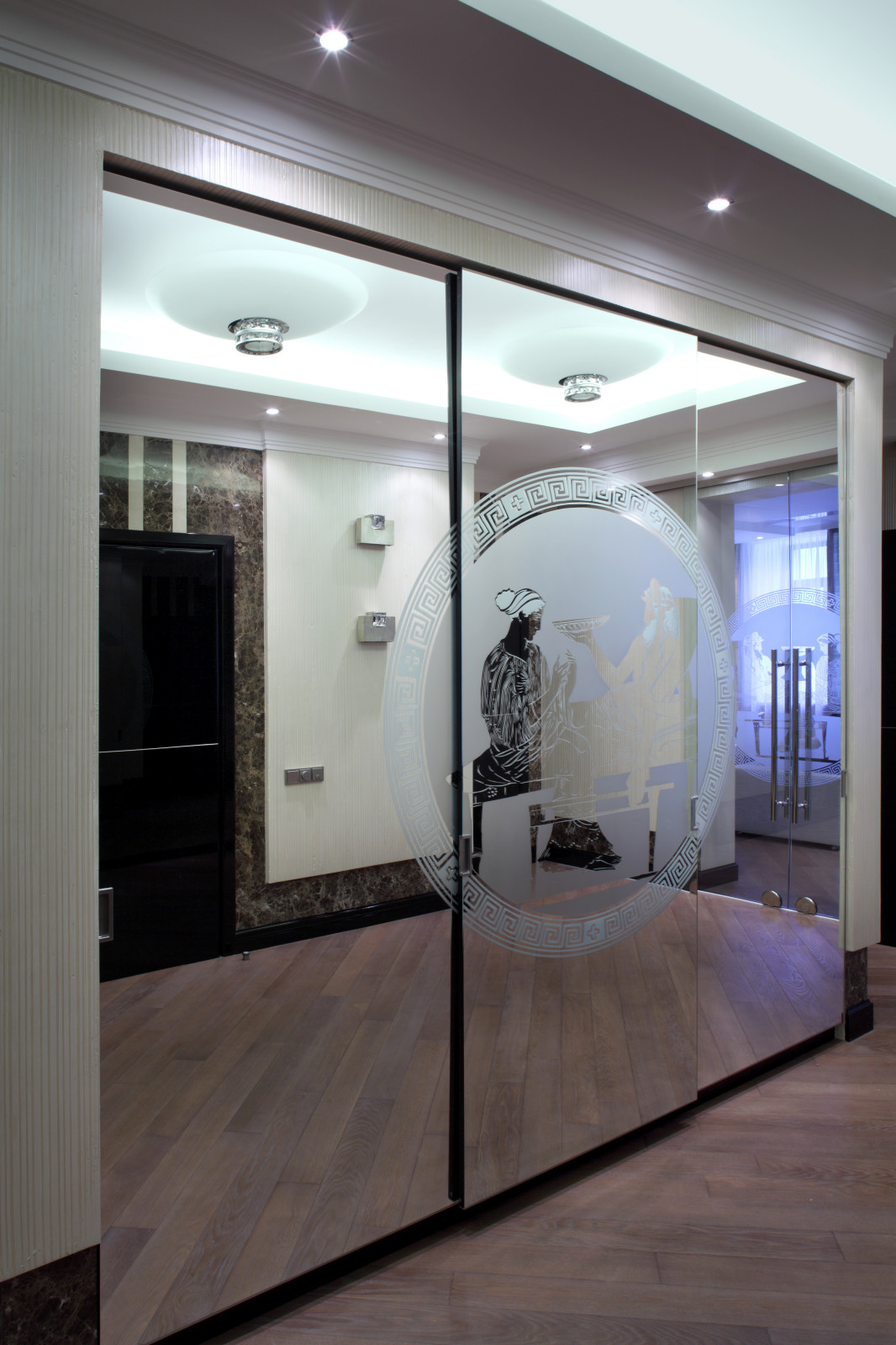 Шкафы, двери и перегородки