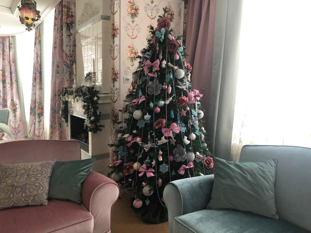 Обложка проекта: квартира в французском стиле в процессе декорирования