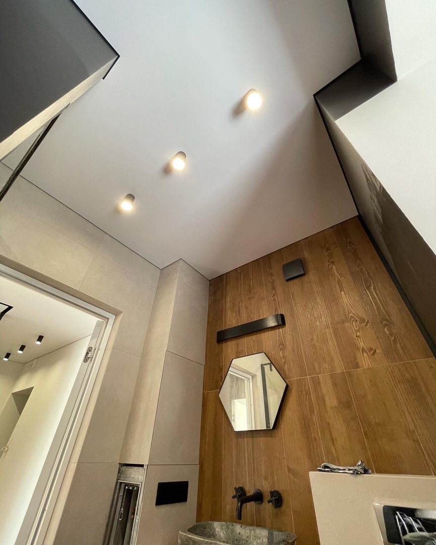 Обложка проекта: Теневые потолки в ЖК ГринАрт