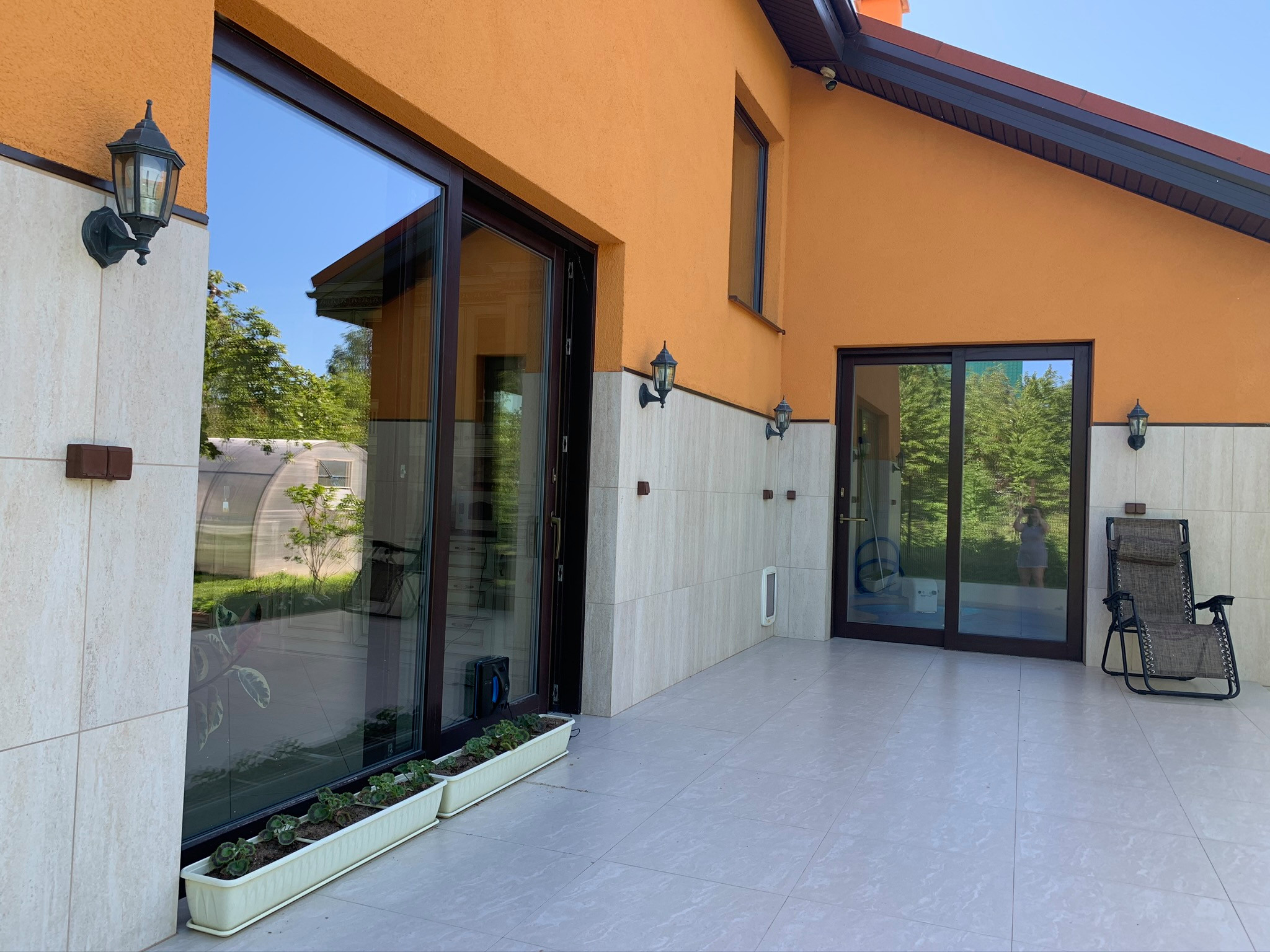 Личный опыт: Робот-мойка окон и другие гаджеты для частного дома