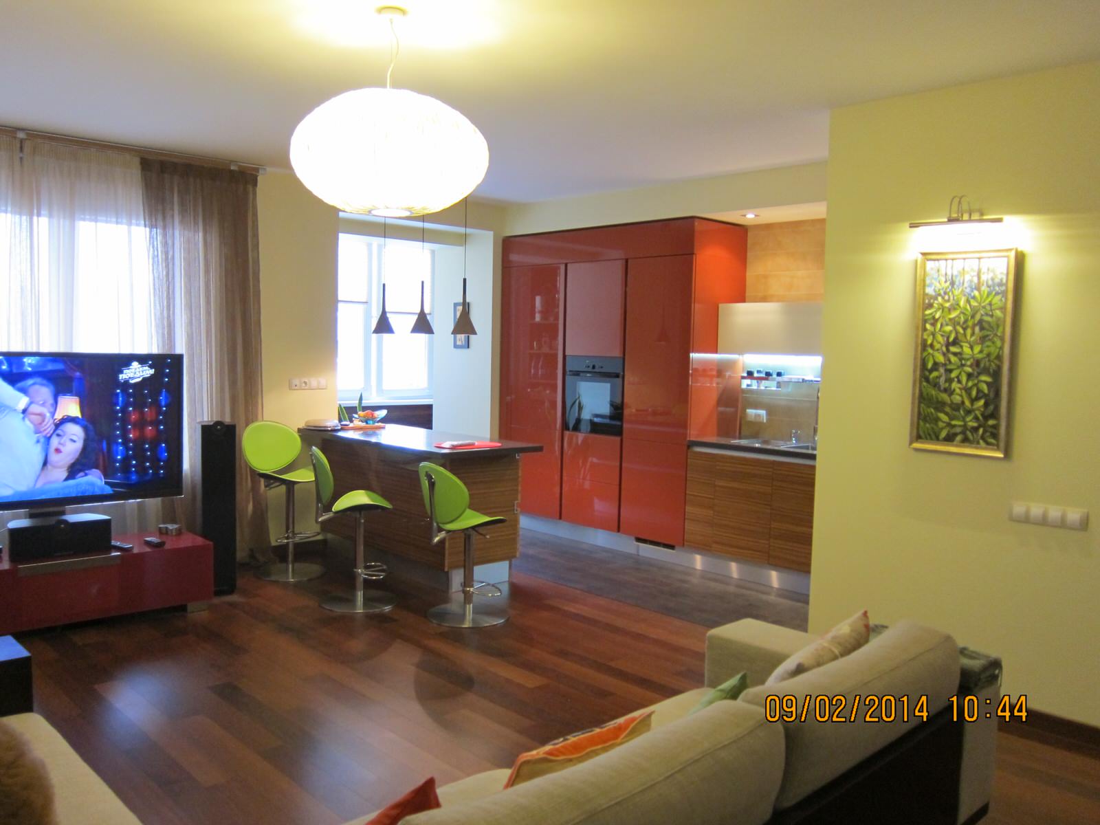 гостиная, вид на кухню