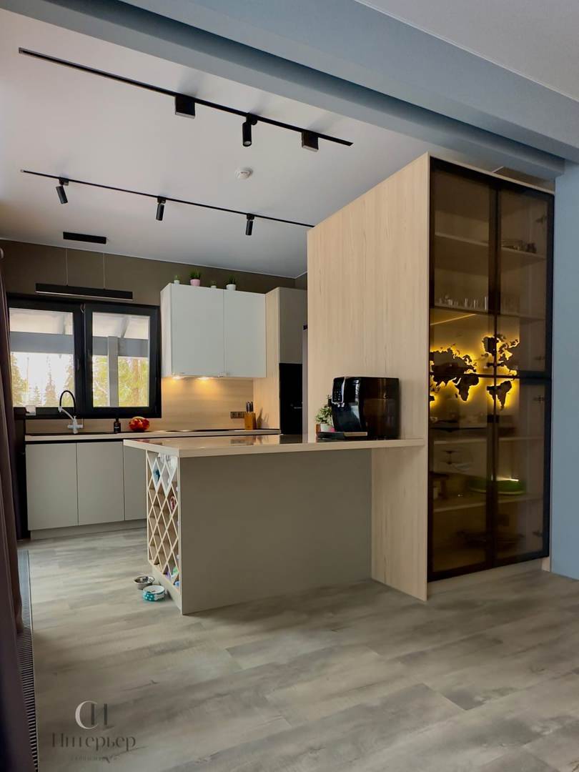 Обложка проекта: Кухонные гарнитуры от мебельного салона "Интерьер"