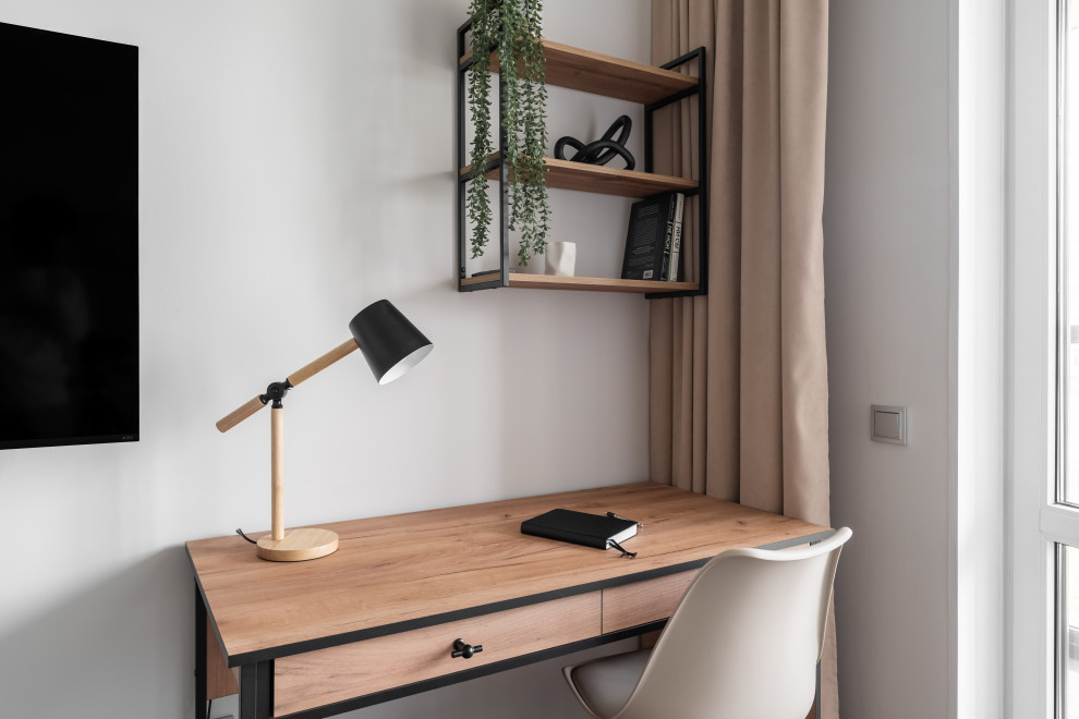 Парадный ансамбль, 2евро, 32м2