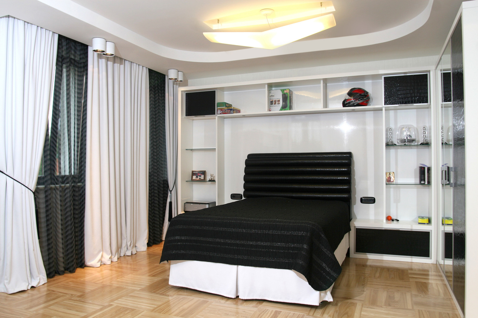 Обложка проекта: текстиль для детской комнаты