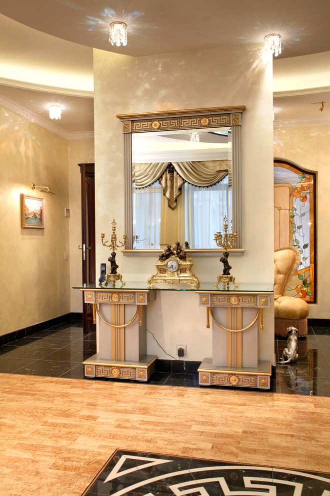 Территория гостеприимства (4-х комн. квартира в ЖК "Триумф Палас")