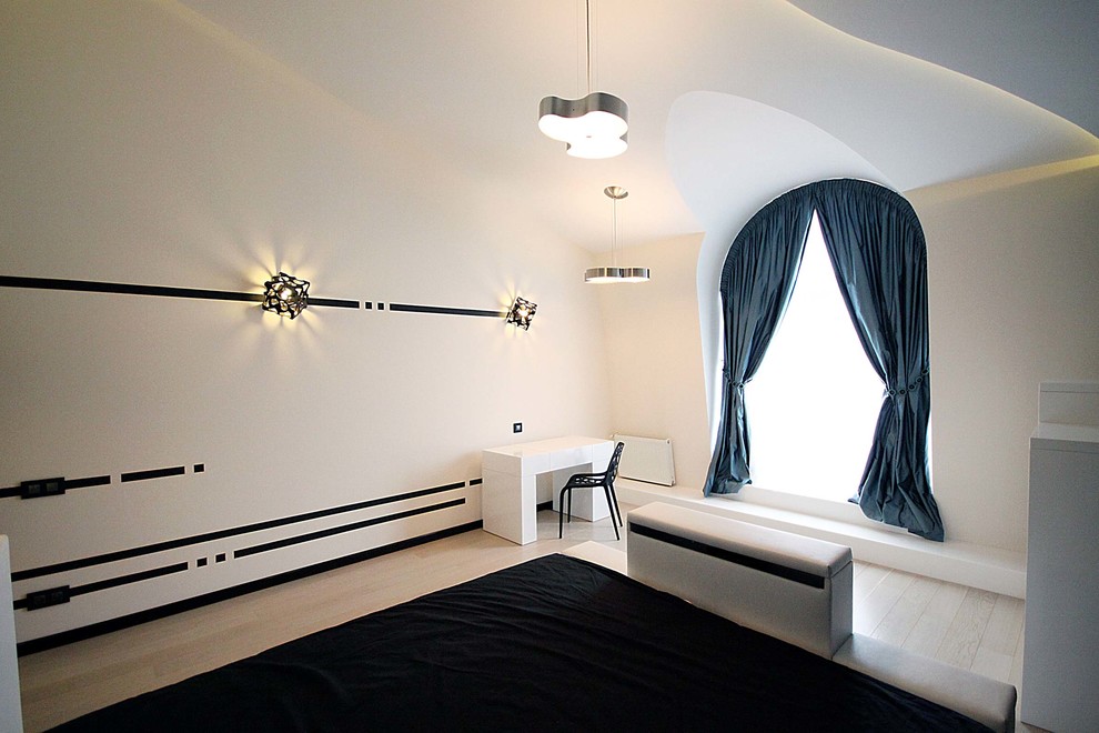 Apartment in Saint-Petersburg, Aptekarskaya emb.