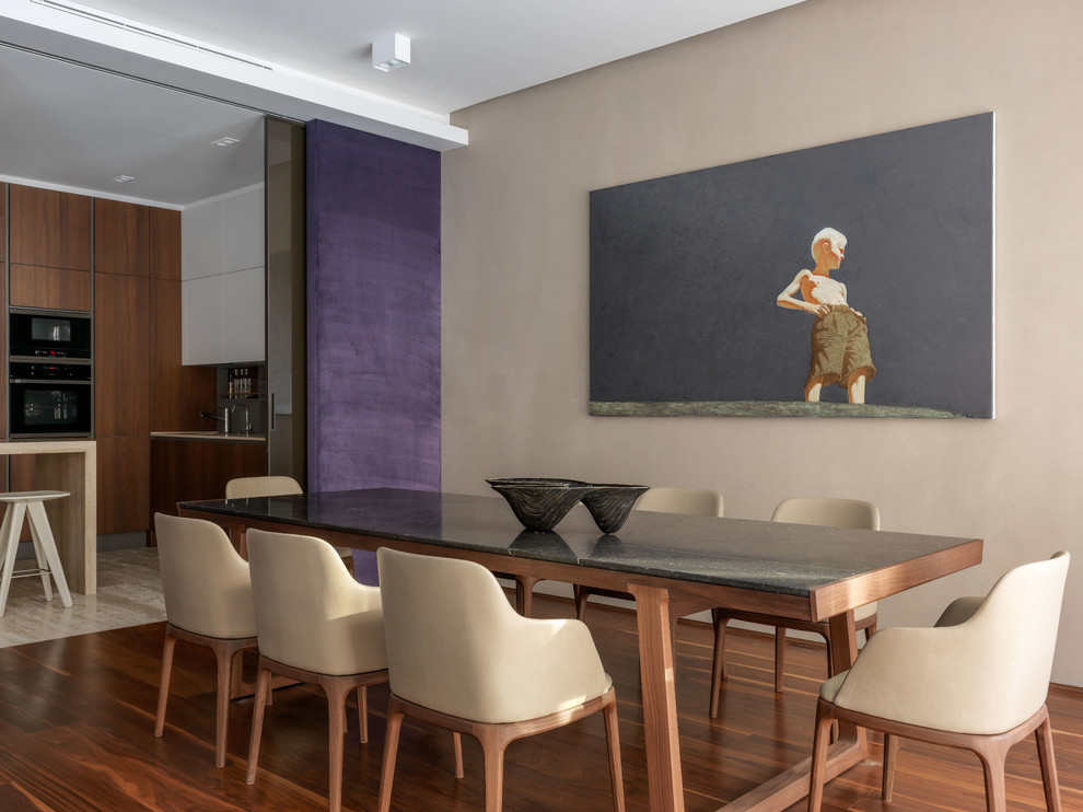 Зона столовой, мебель Poliform