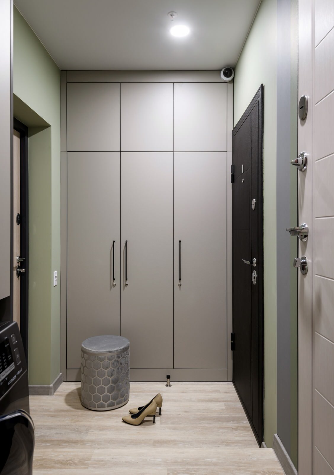 Апартаменты у реки