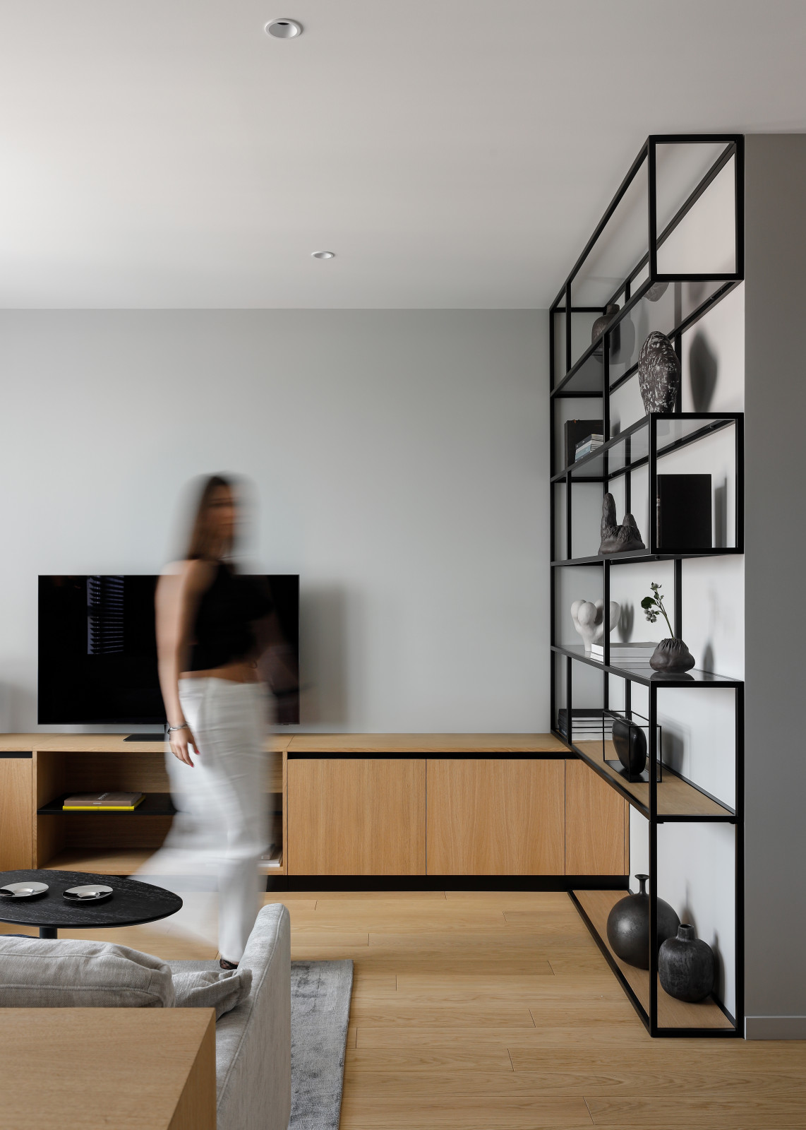 Light midecentury apartment / Квартира с легким флером midcentury