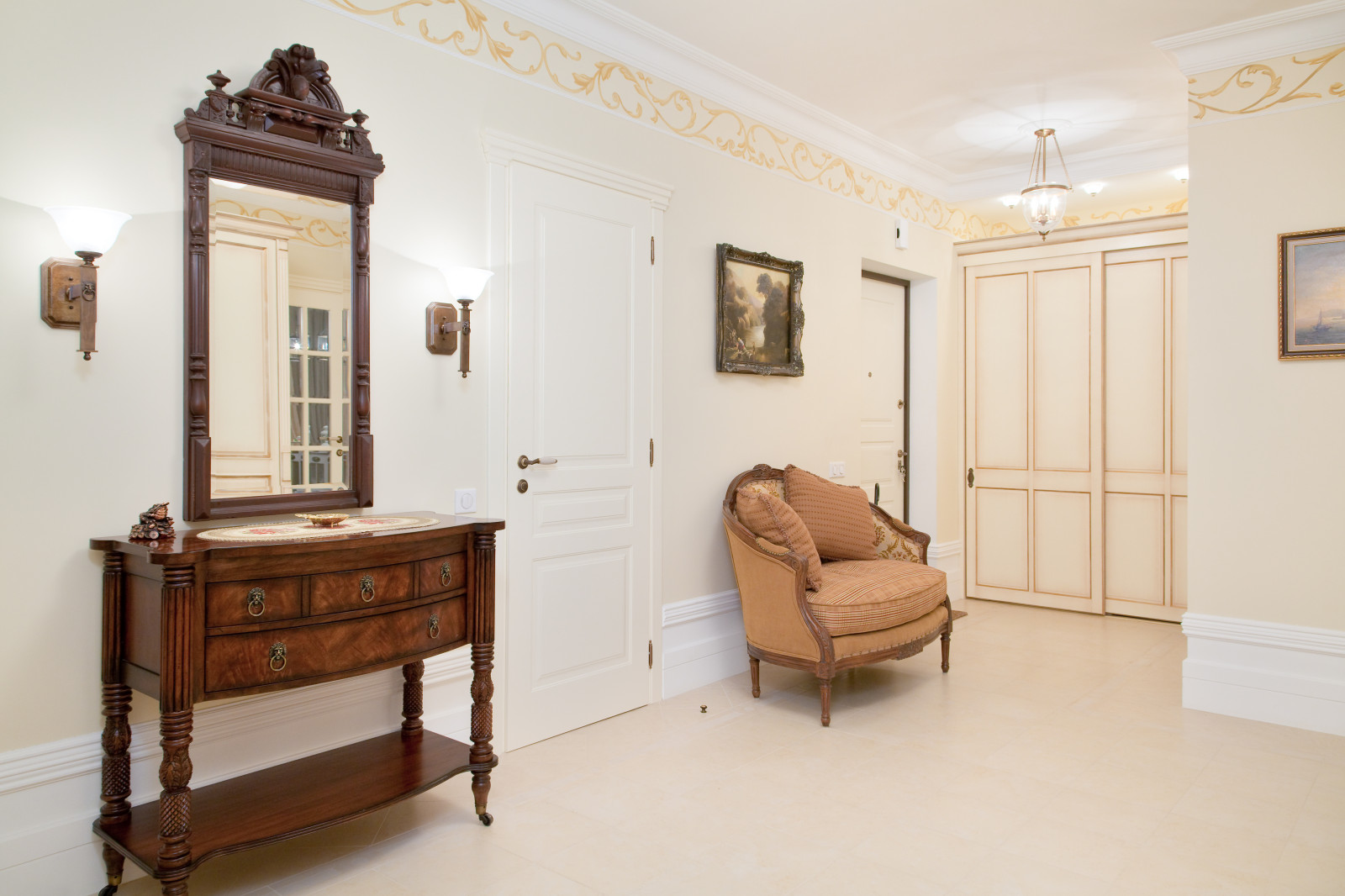 Английская классика со светлой кухней