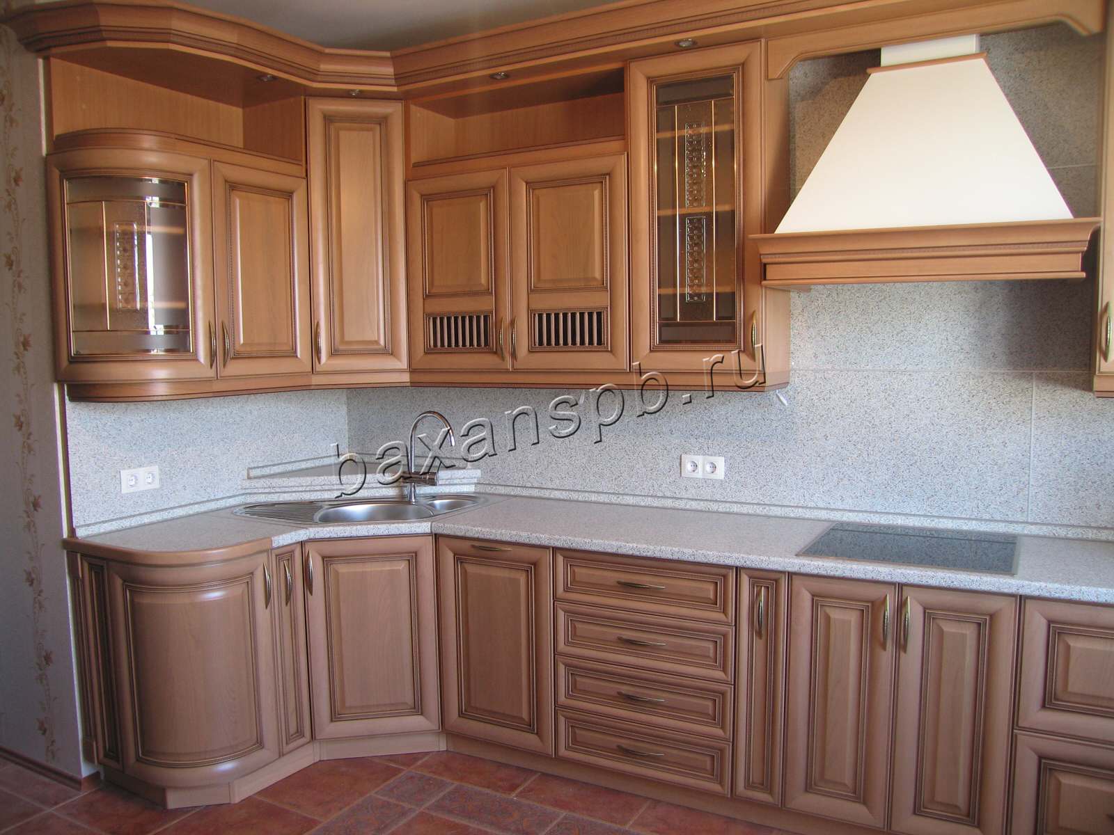 Кухни на заказ