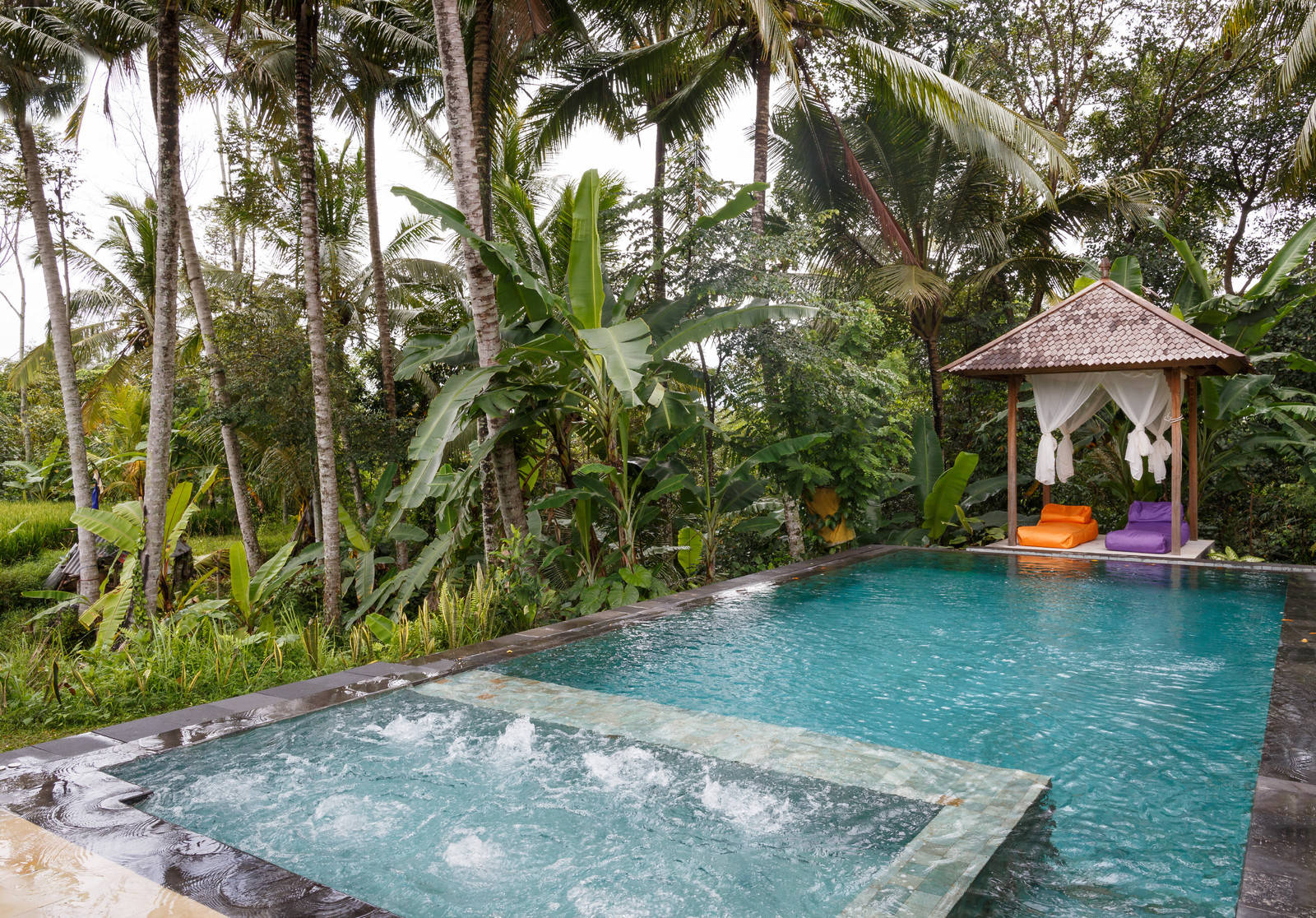 Вилла All Saints