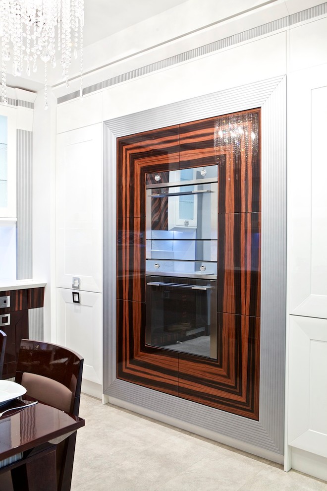 ИМПЕРИЯ, КЛАССИЧЕСКАЯ МОДЕЛЬ КУХНИ.