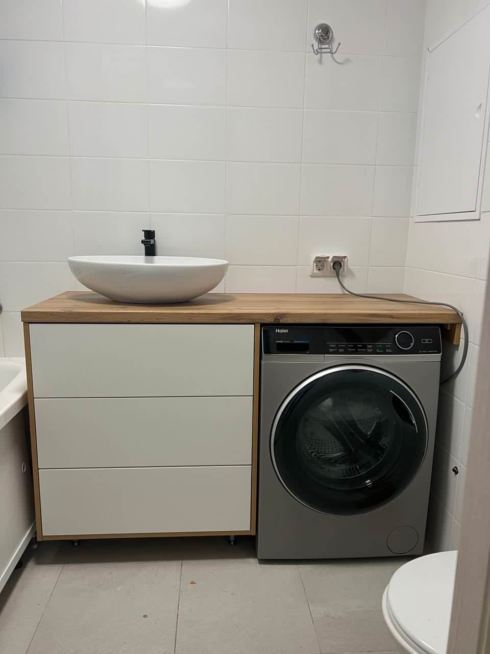 Тумбы и комоды