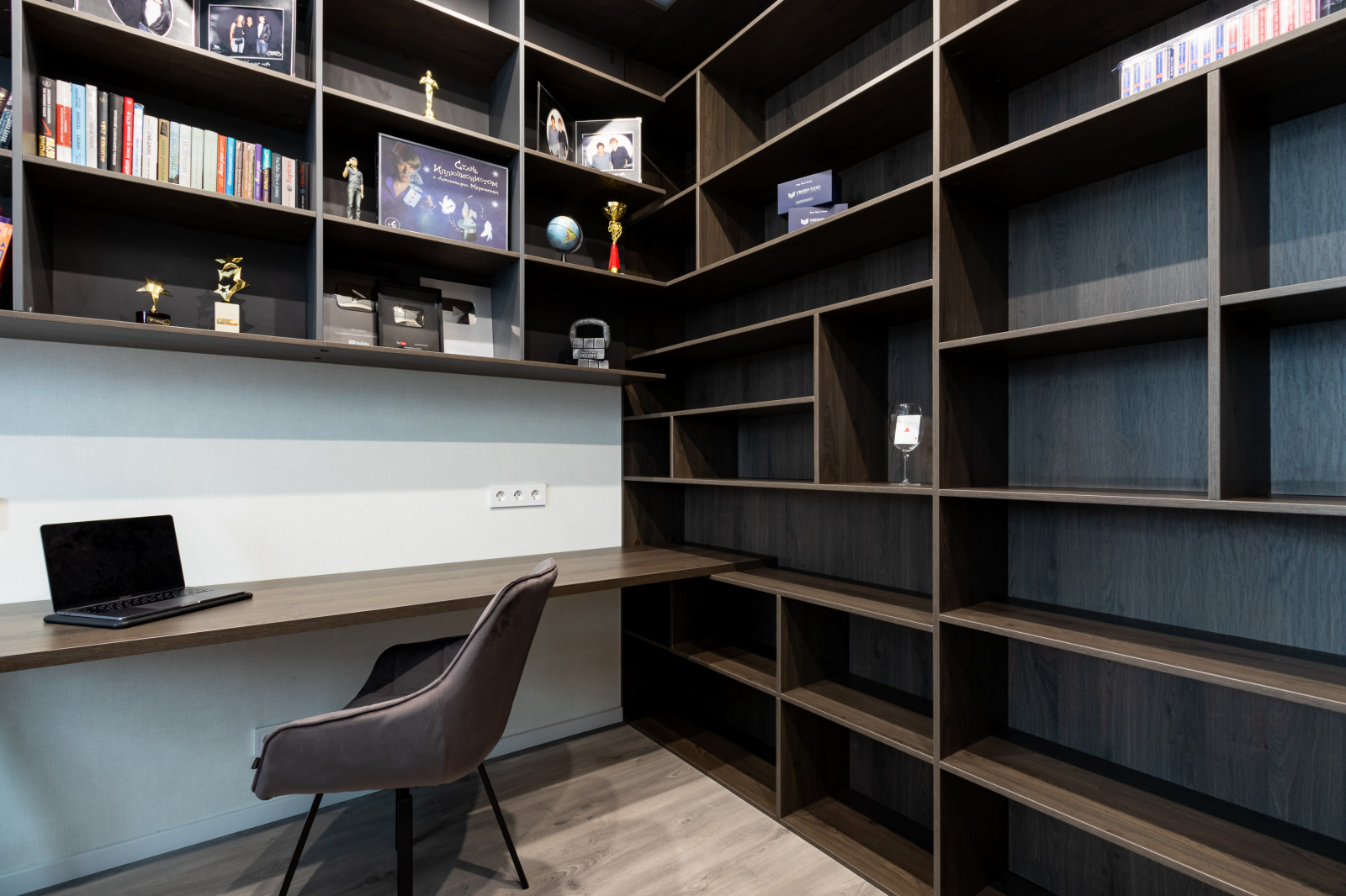 Кабинет для Александра Муратаева